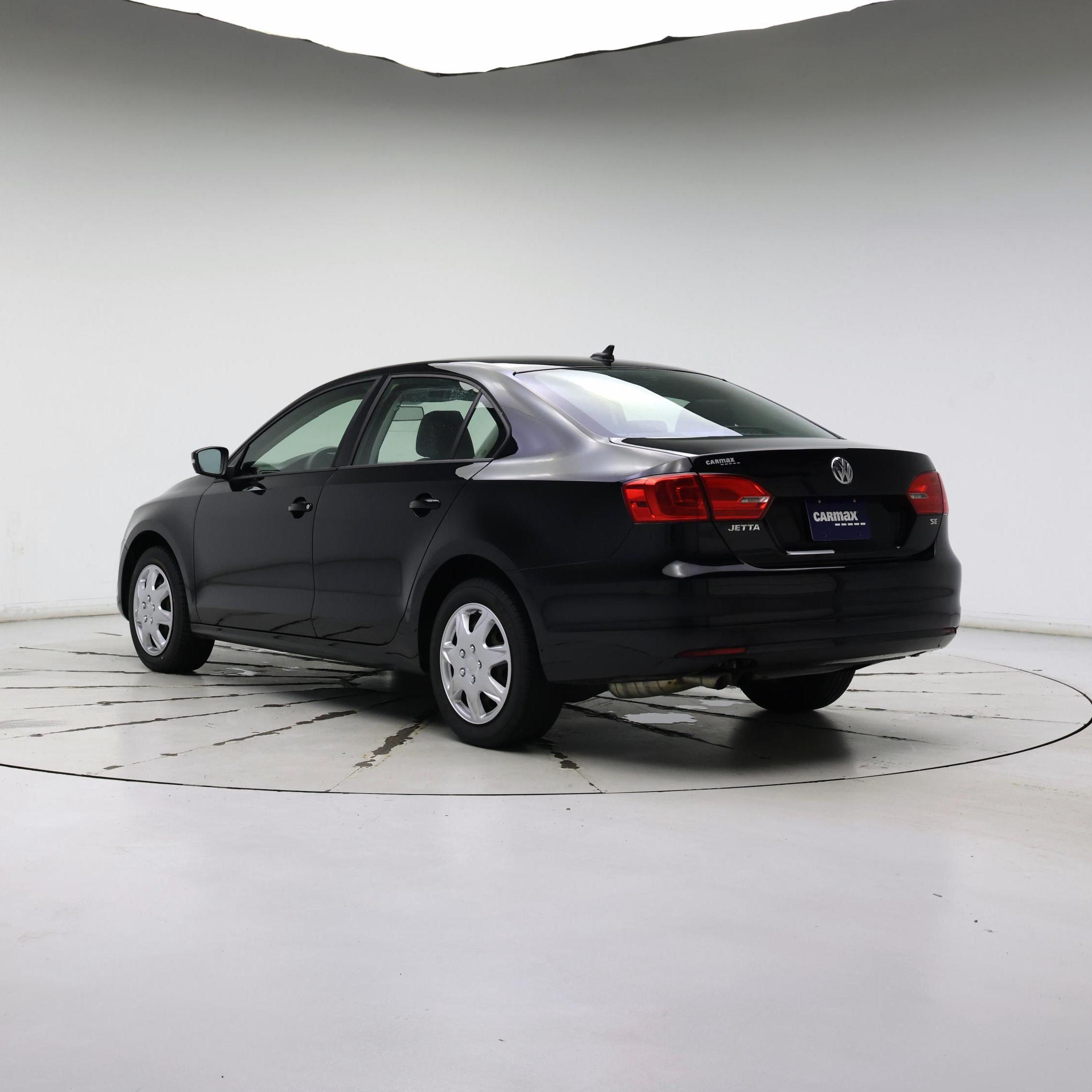 Thumbnail: 2014 Volkswagen Jetta - 2