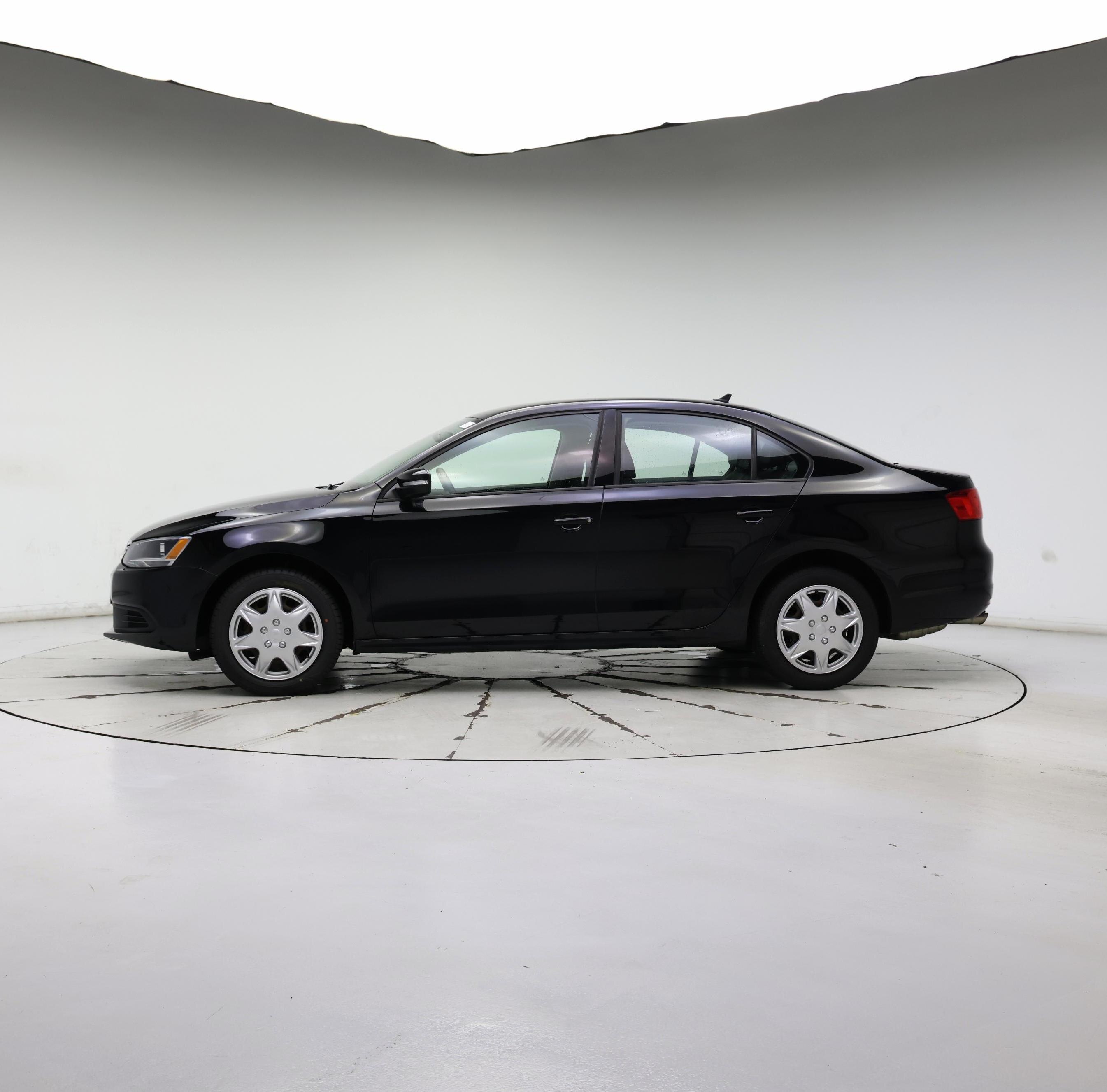 Thumbnail: 2014 Volkswagen Jetta - 3