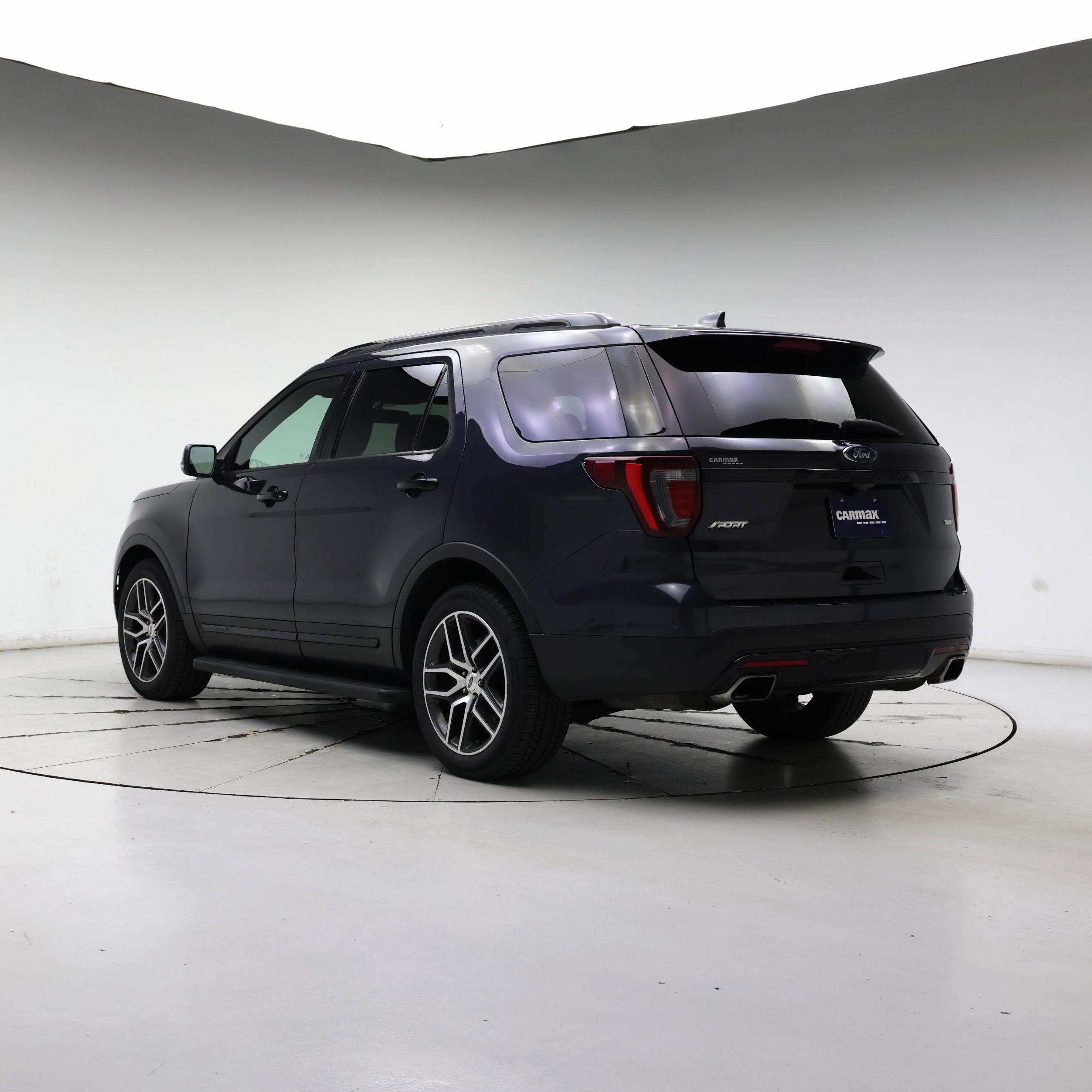 Thumbnail: 2017 Ford Explorer - 2