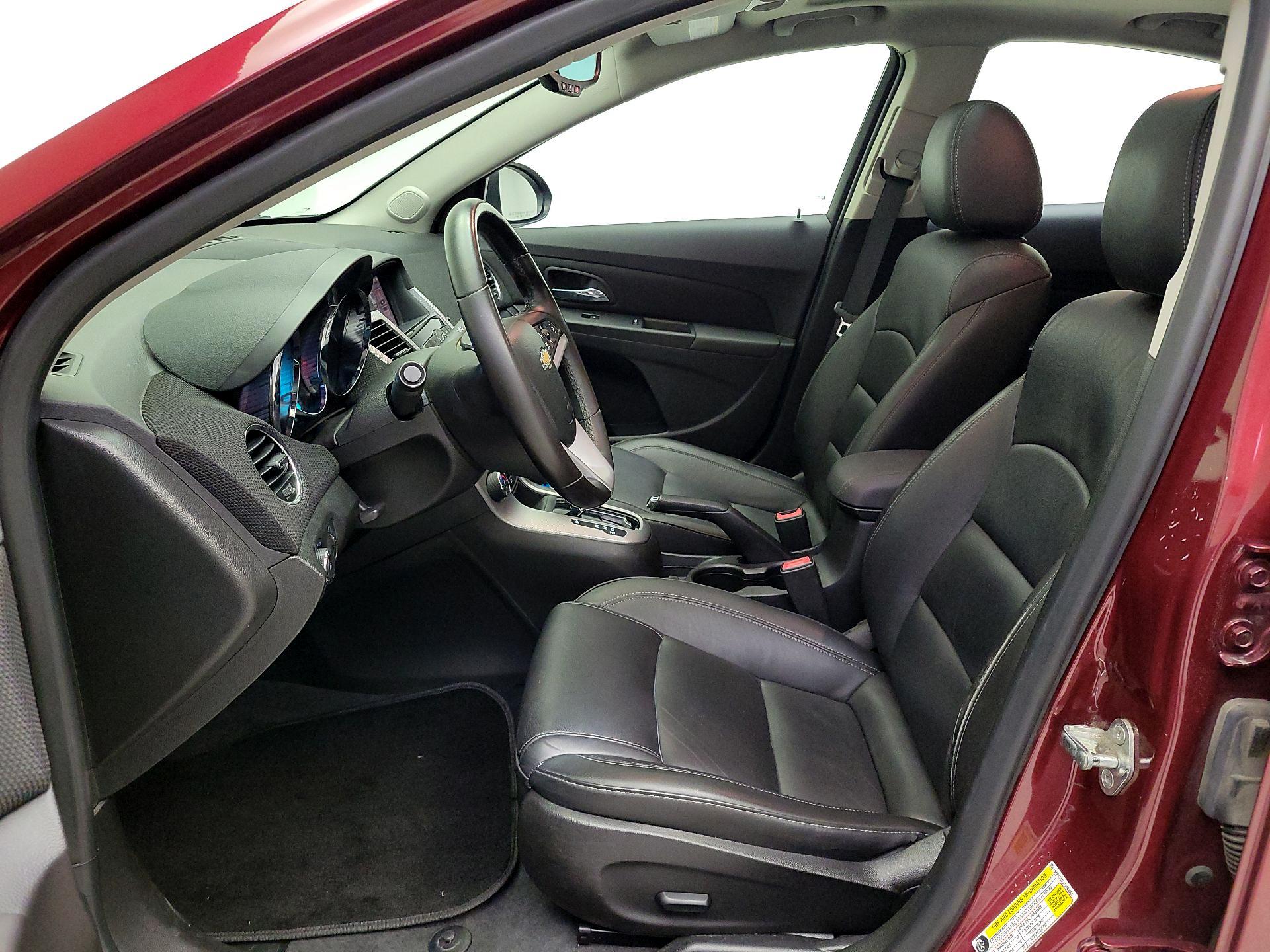 Thumbnail: 2016 Chevrolet Cruze - 11