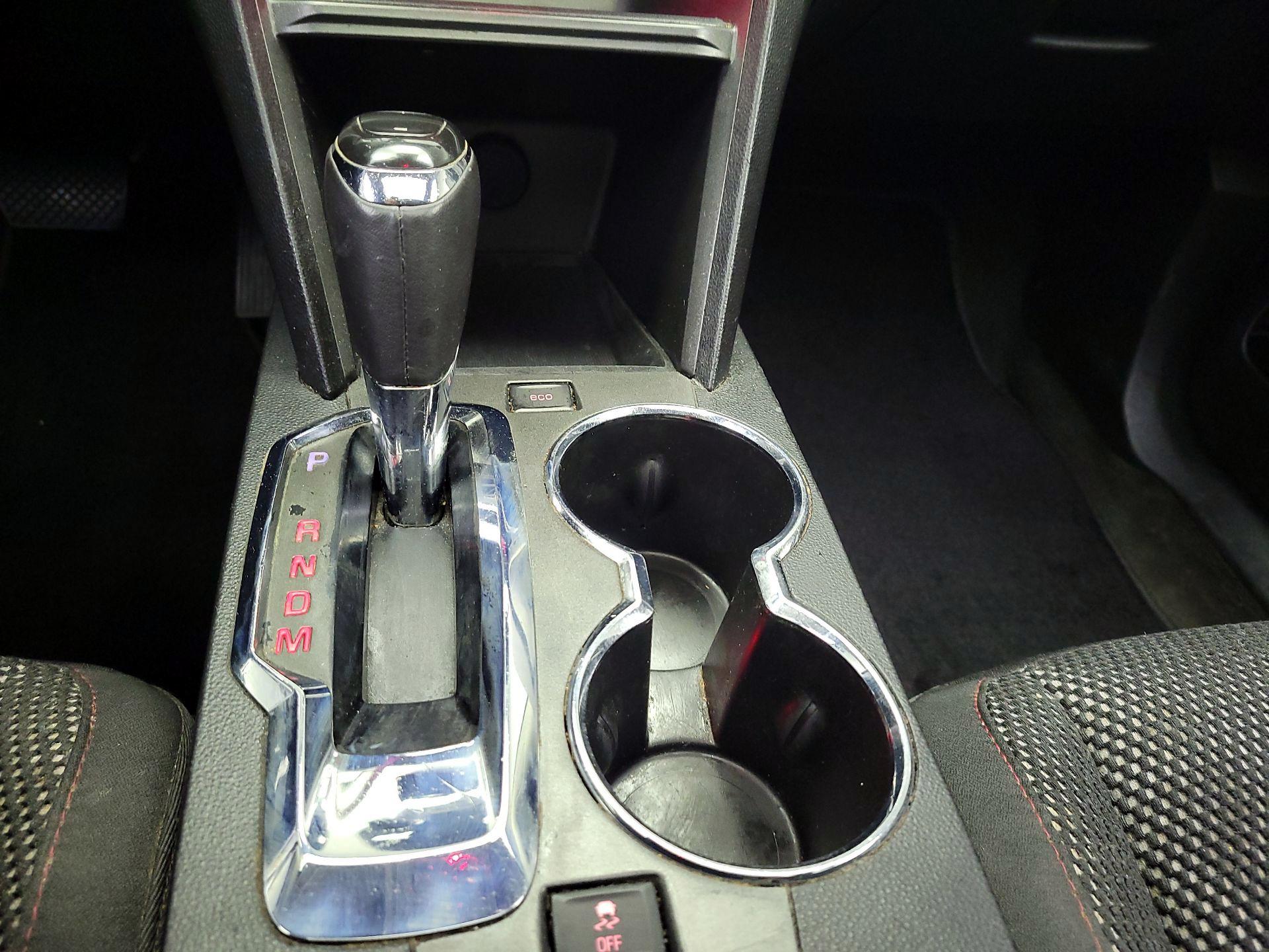 Thumbnail: 2017 GMC Terrain - 16