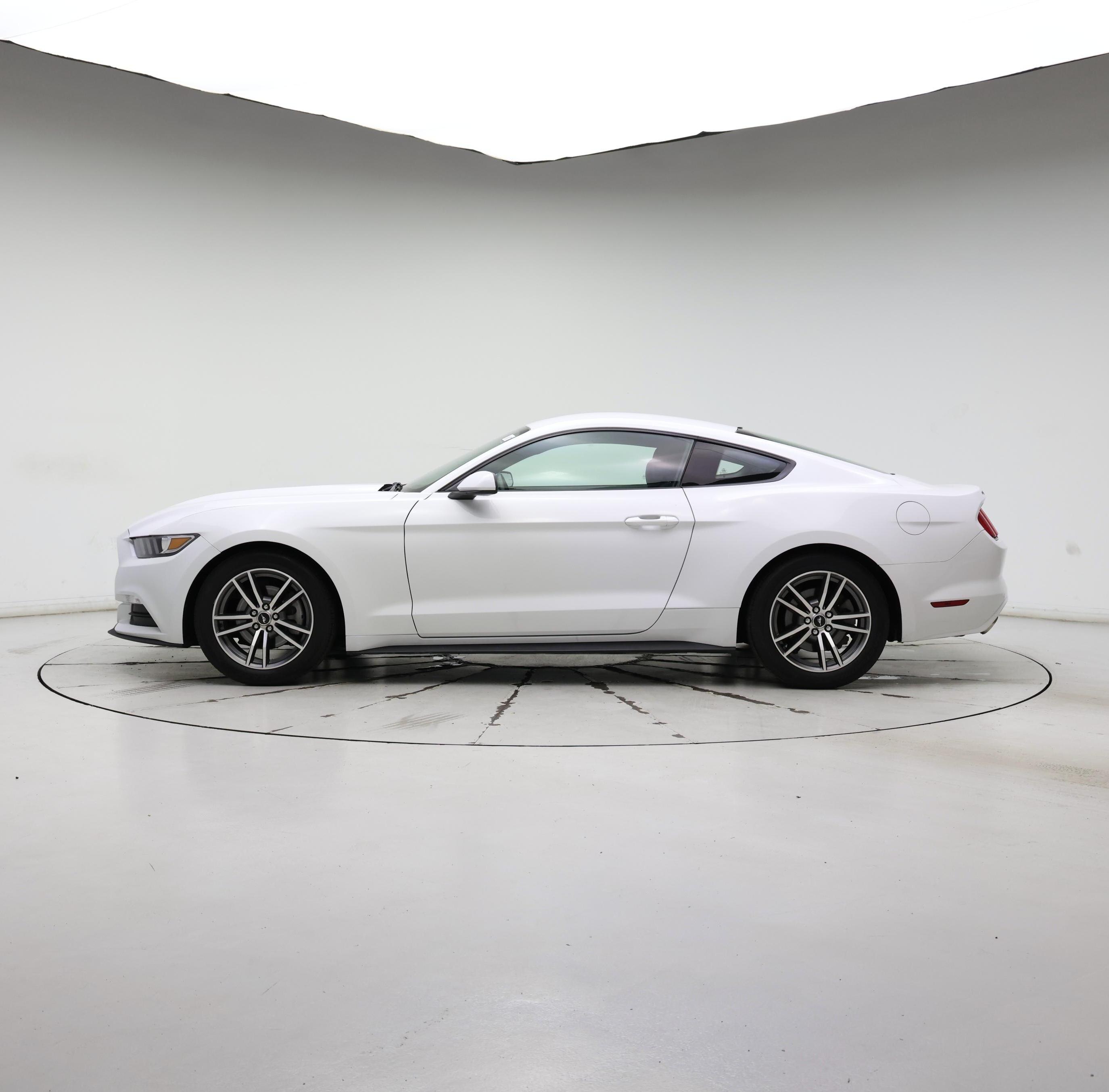 Thumbnail: 2017 Ford Mustang - 3