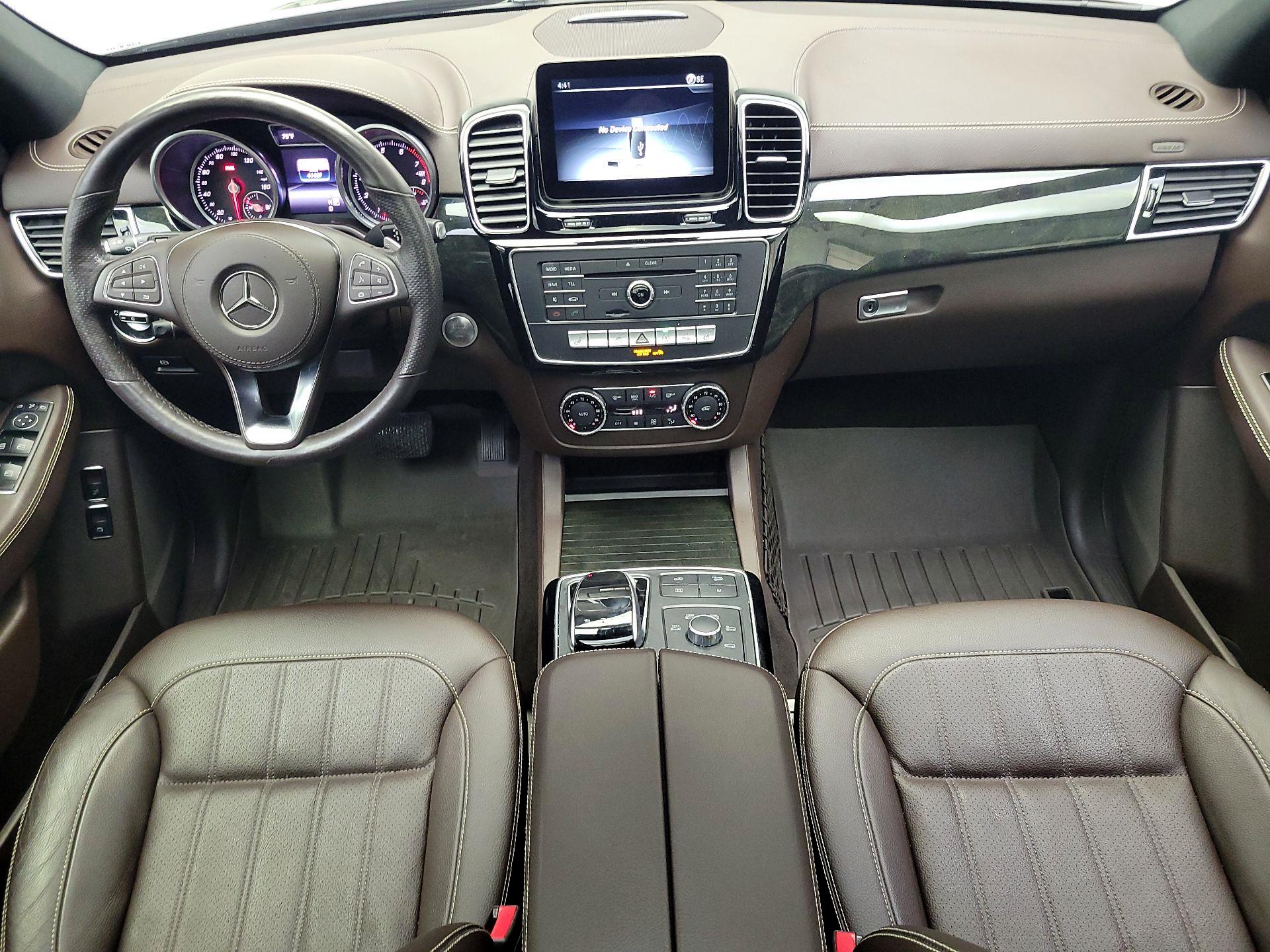 Thumbnail: 2017 Mercedes-Benz GLS - 9