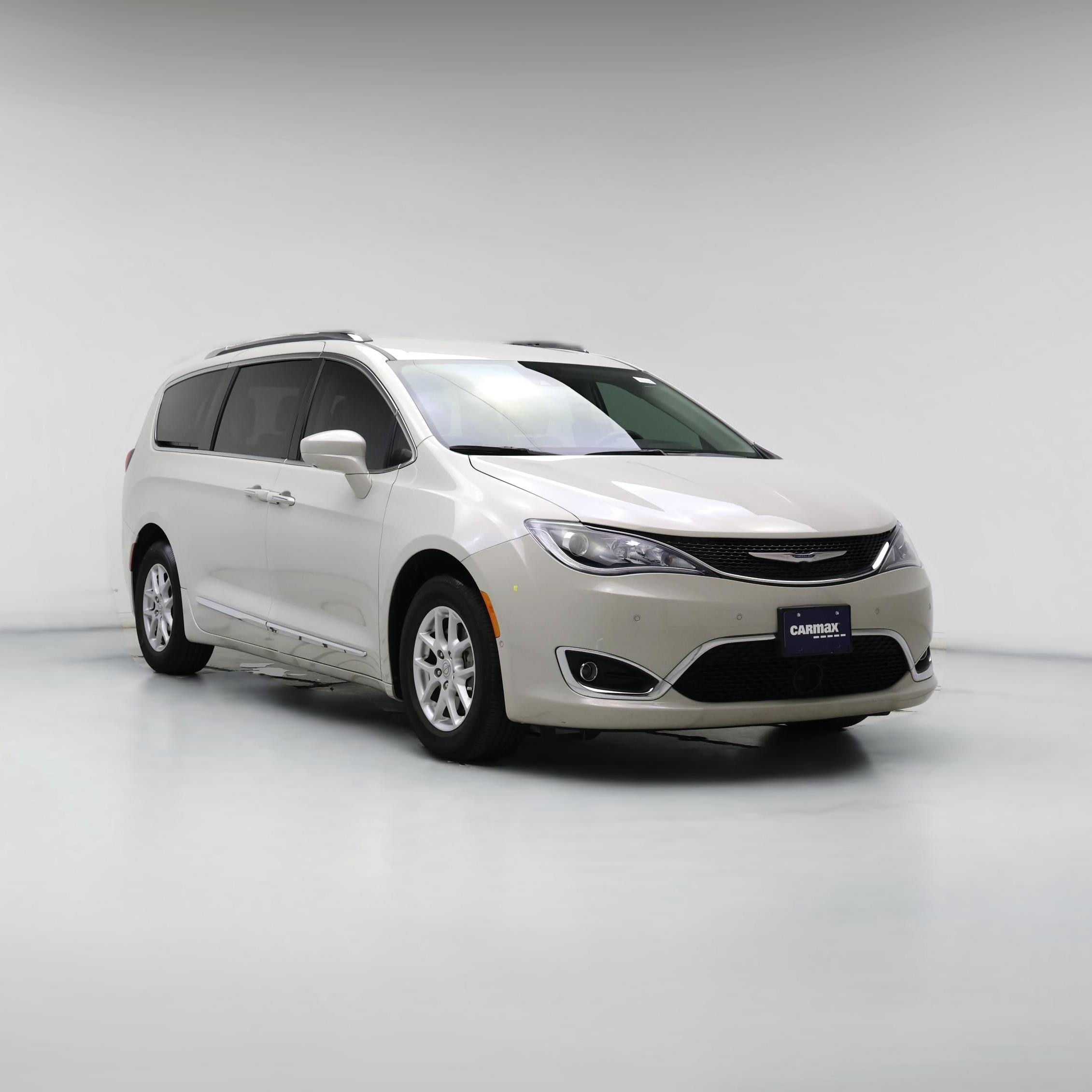 Thumbnail: 2020 Chrysler Pacifica - 1