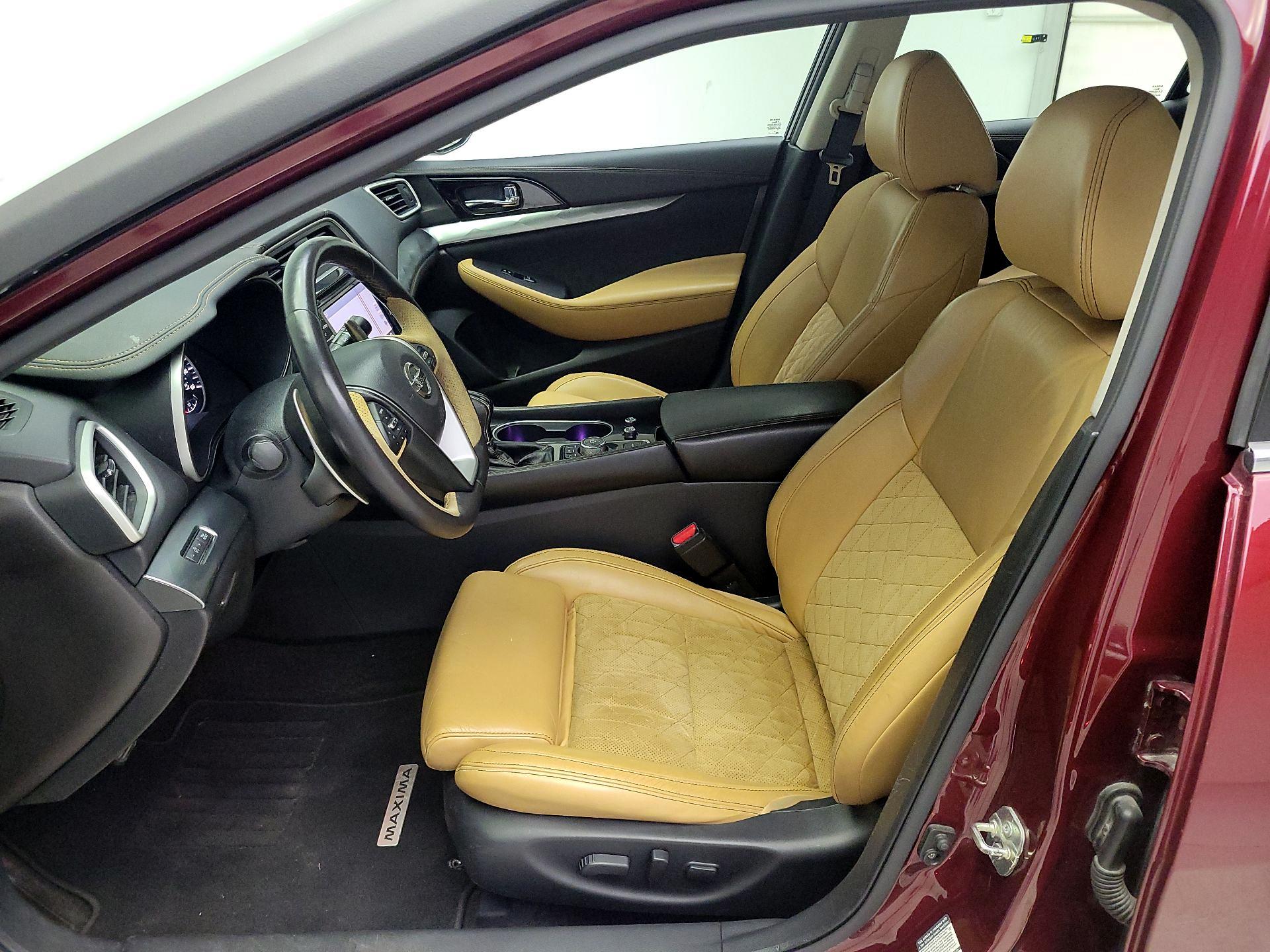 Thumbnail: 2016 Nissan Maxima - 11