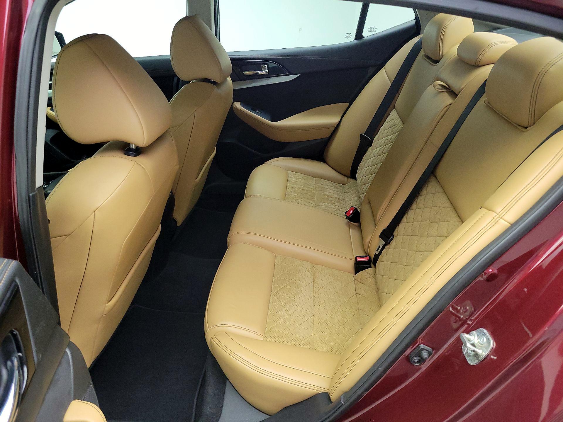 Thumbnail: 2016 Nissan Maxima - 20