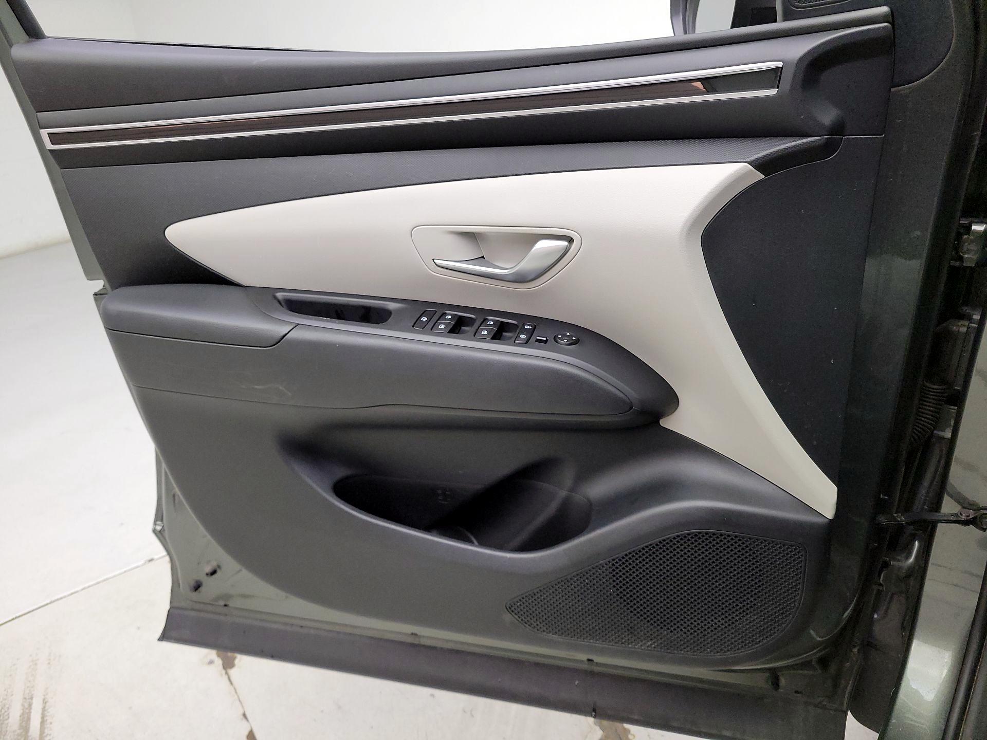 Thumbnail: 2022 Hyundai Tucson - 12