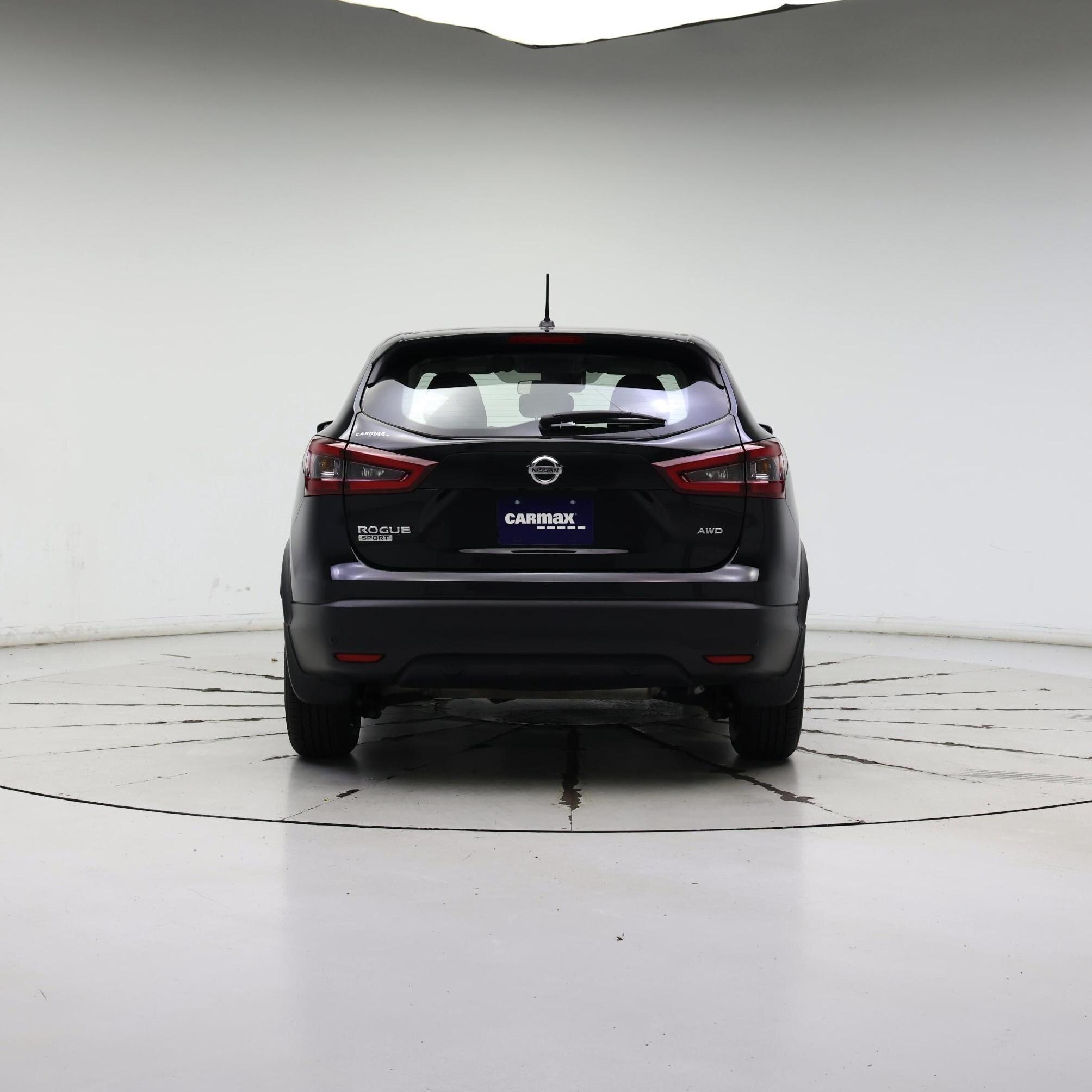 Thumbnail: 2020 Nissan Rogue Sport - 6