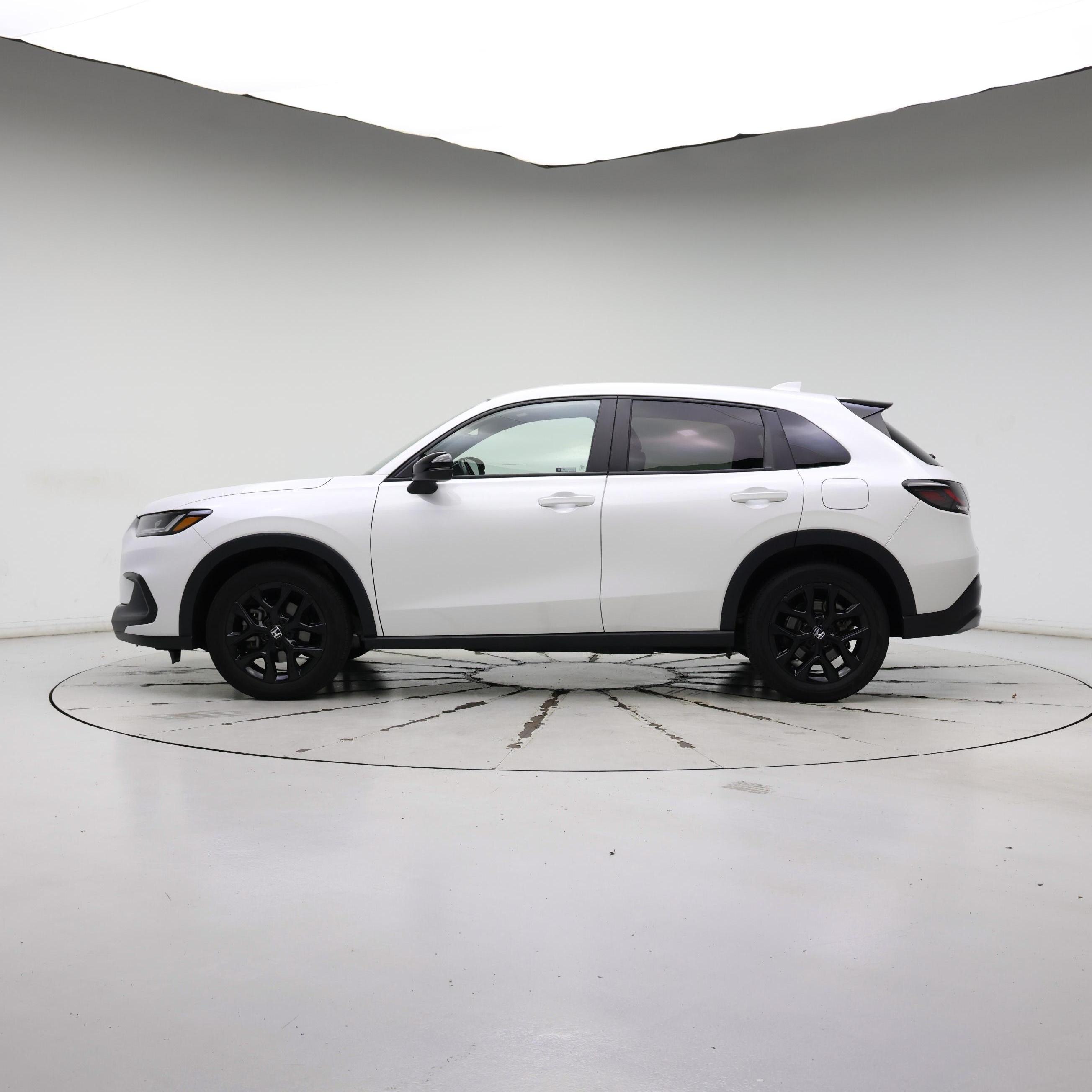 Thumbnail: 2023 Honda HR-V - 3