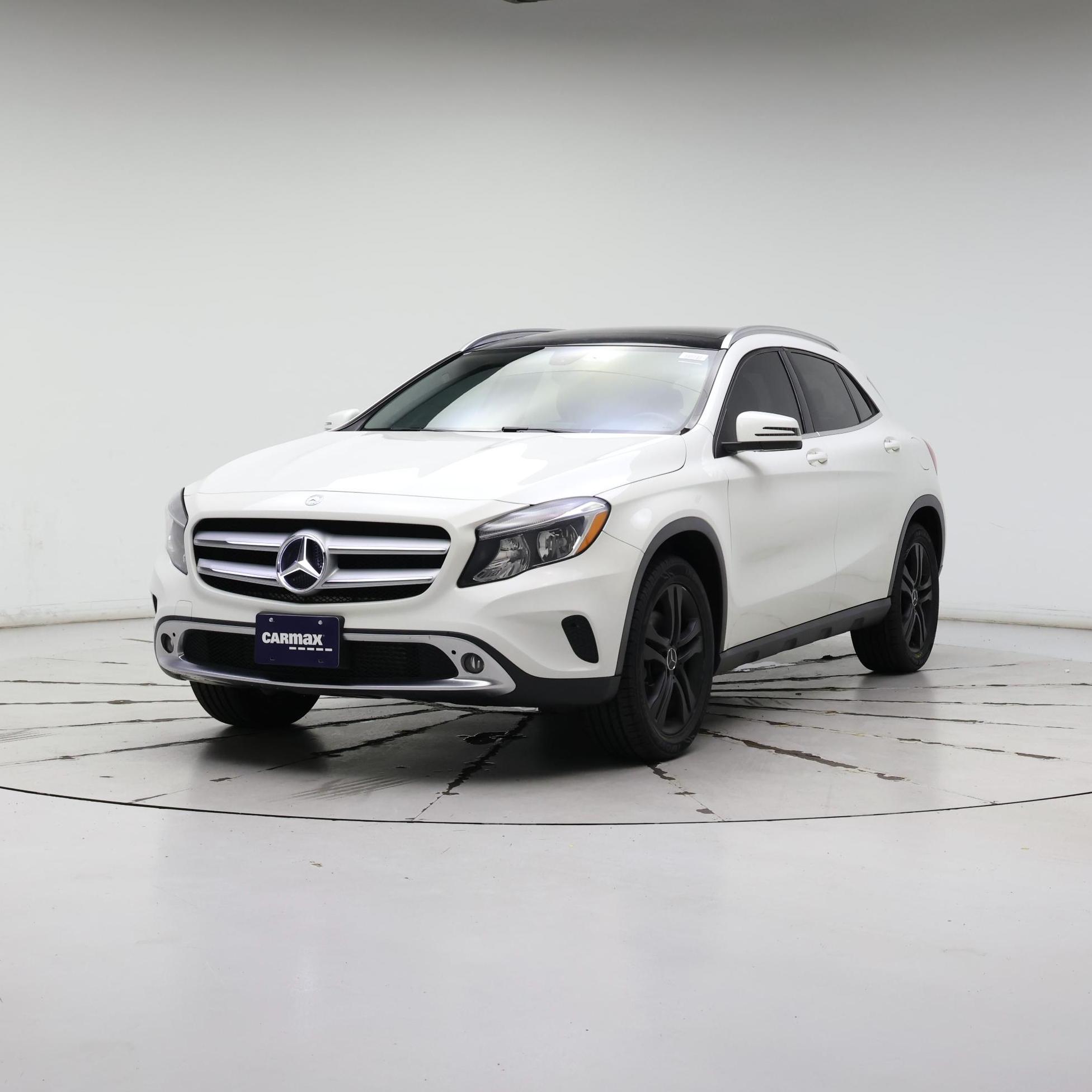Thumbnail: 2015 Mercedes-Benz GLA - 4