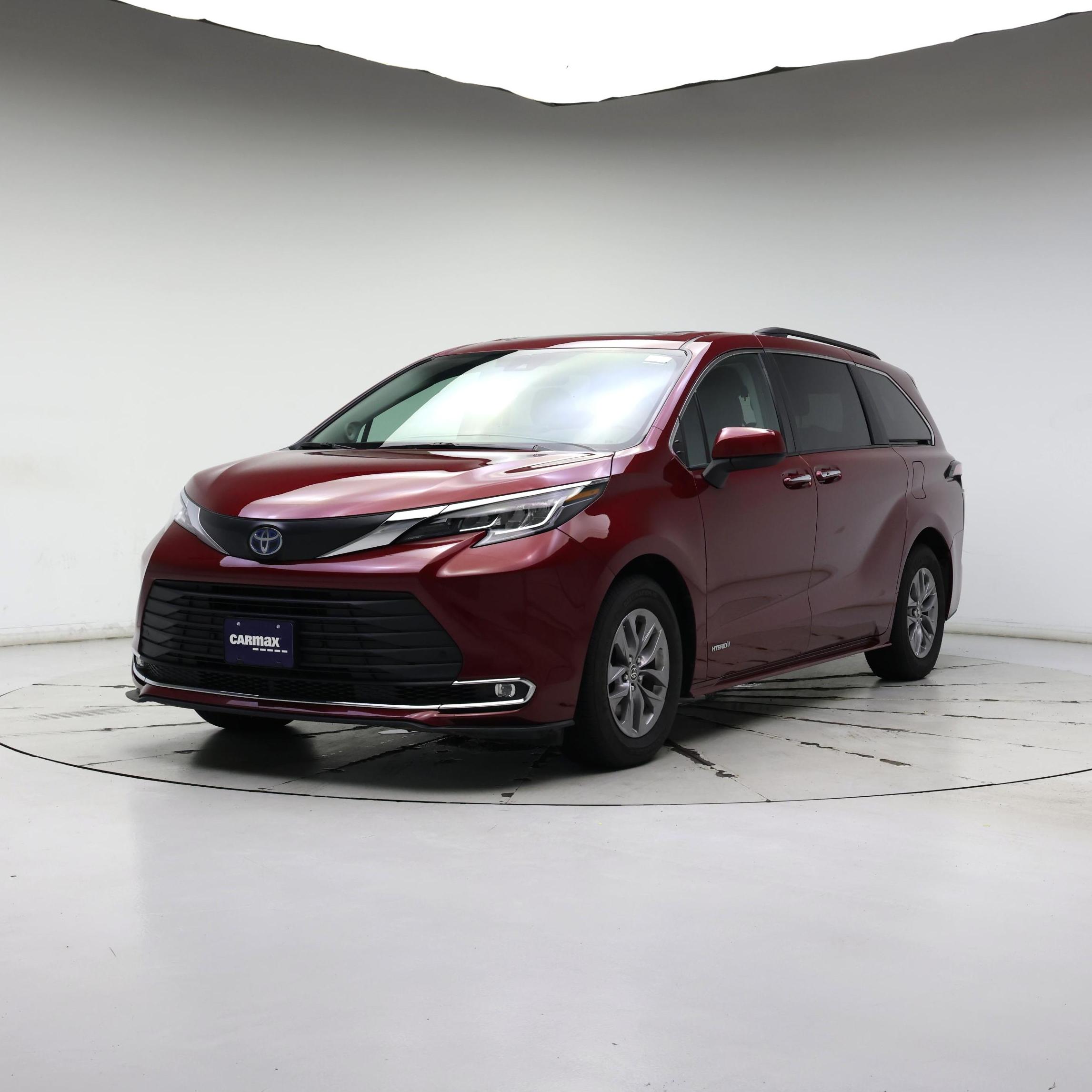 Thumbnail: 2021 Toyota Sienna - 4