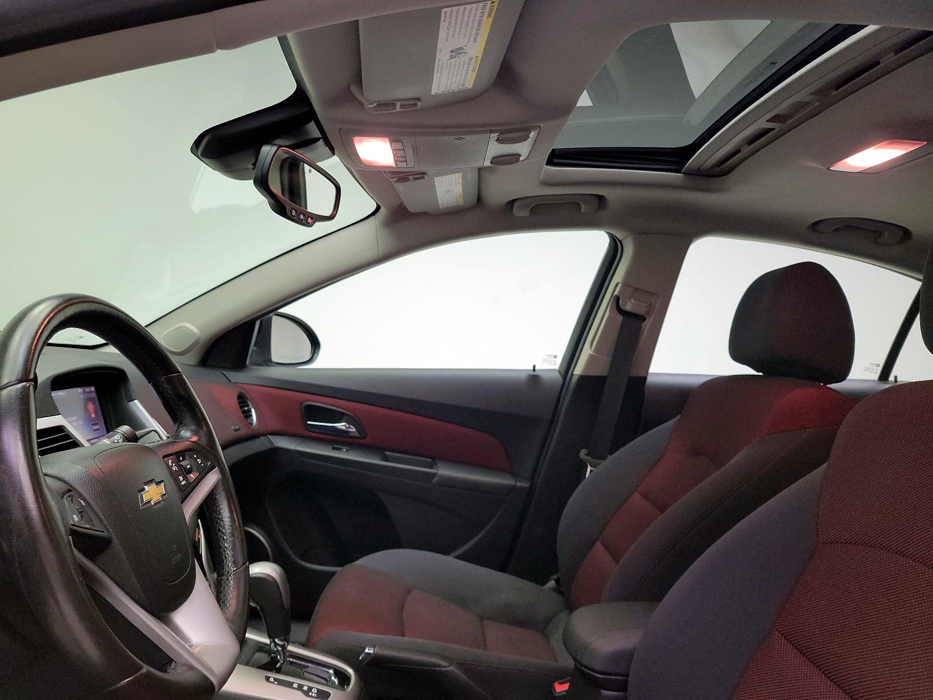 Thumbnail: 2014 Chevrolet Cruze - 18