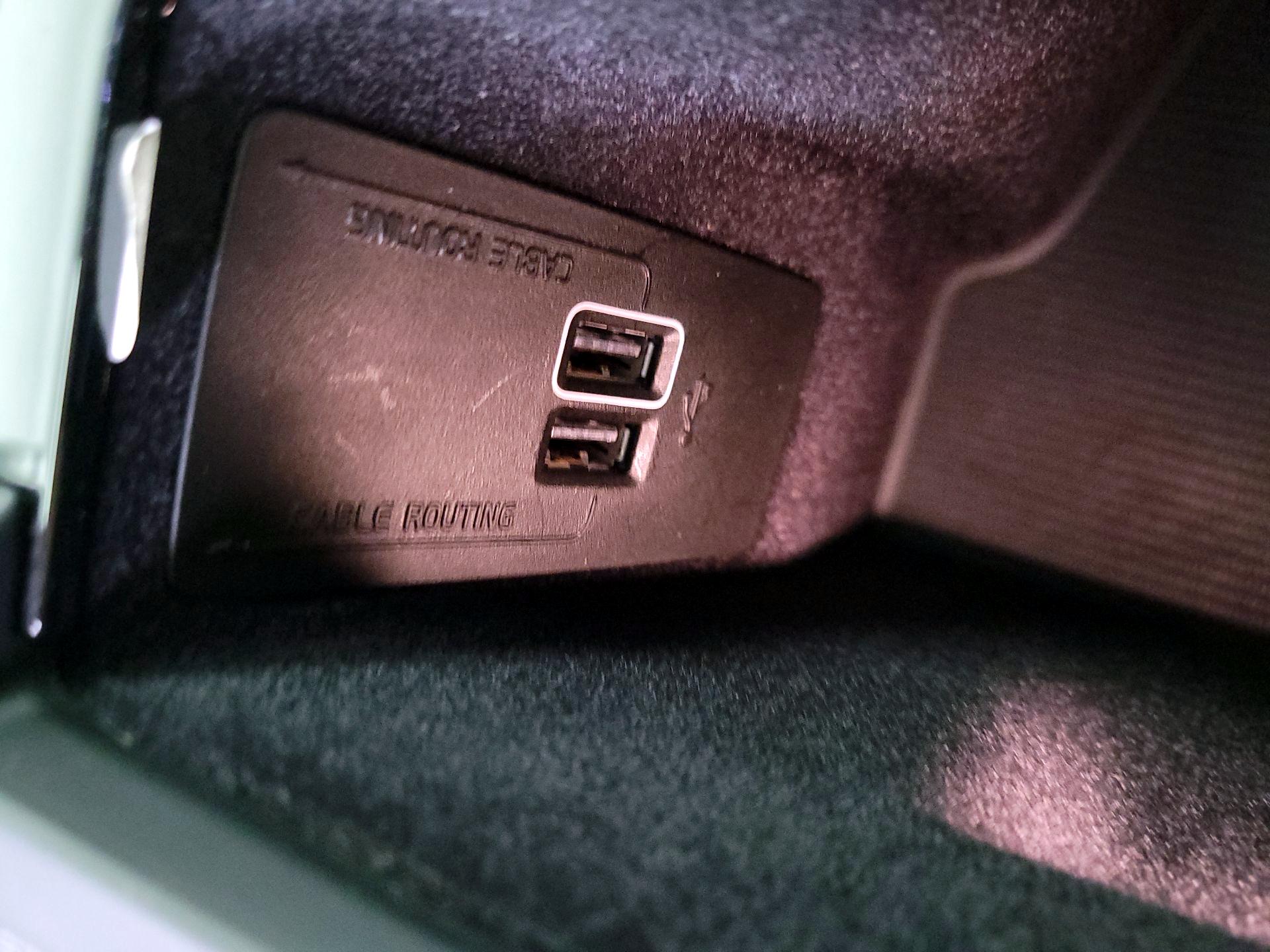 Thumbnail: 2021 Volvo S60 - 19