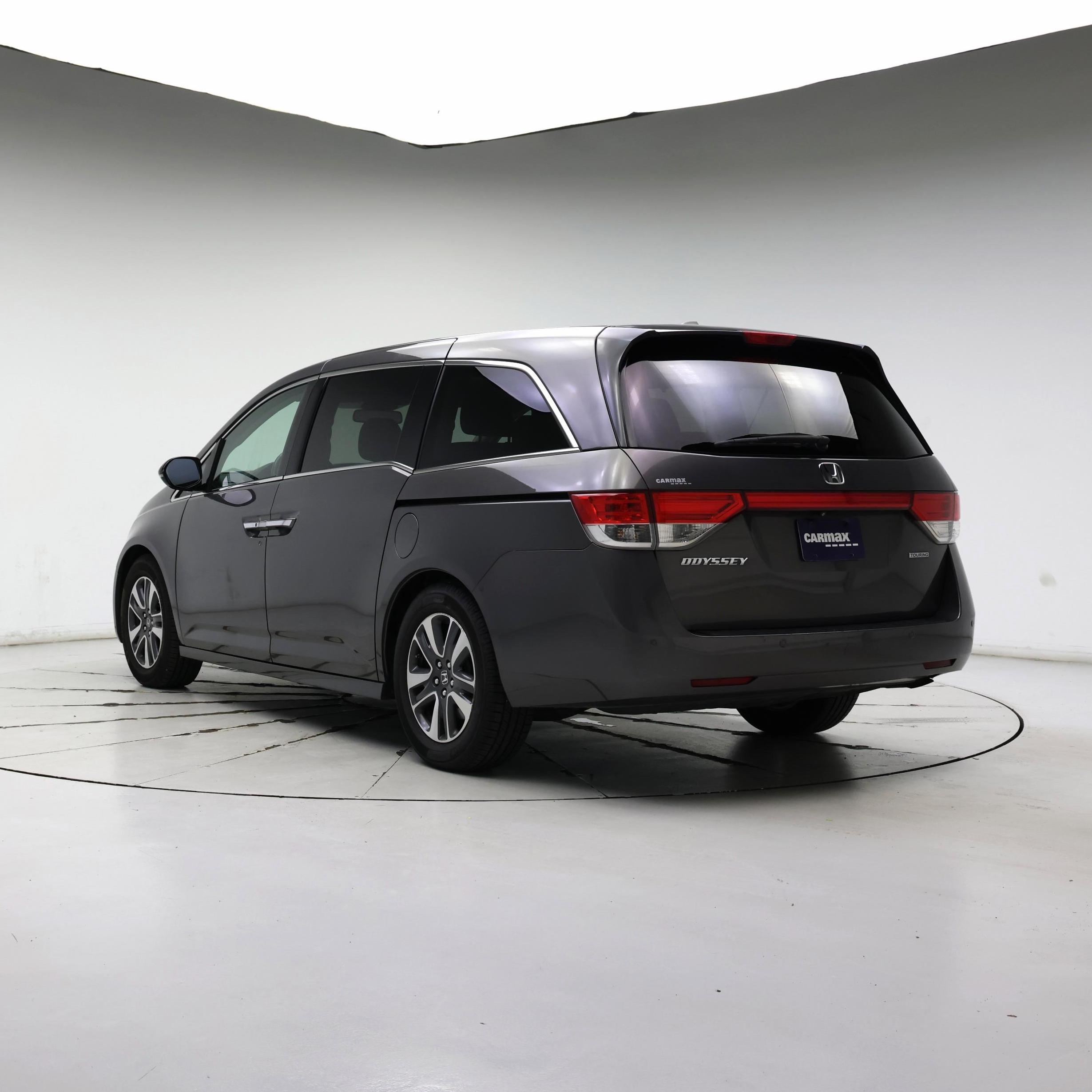 Thumbnail: 2015 Honda Odyssey - 2