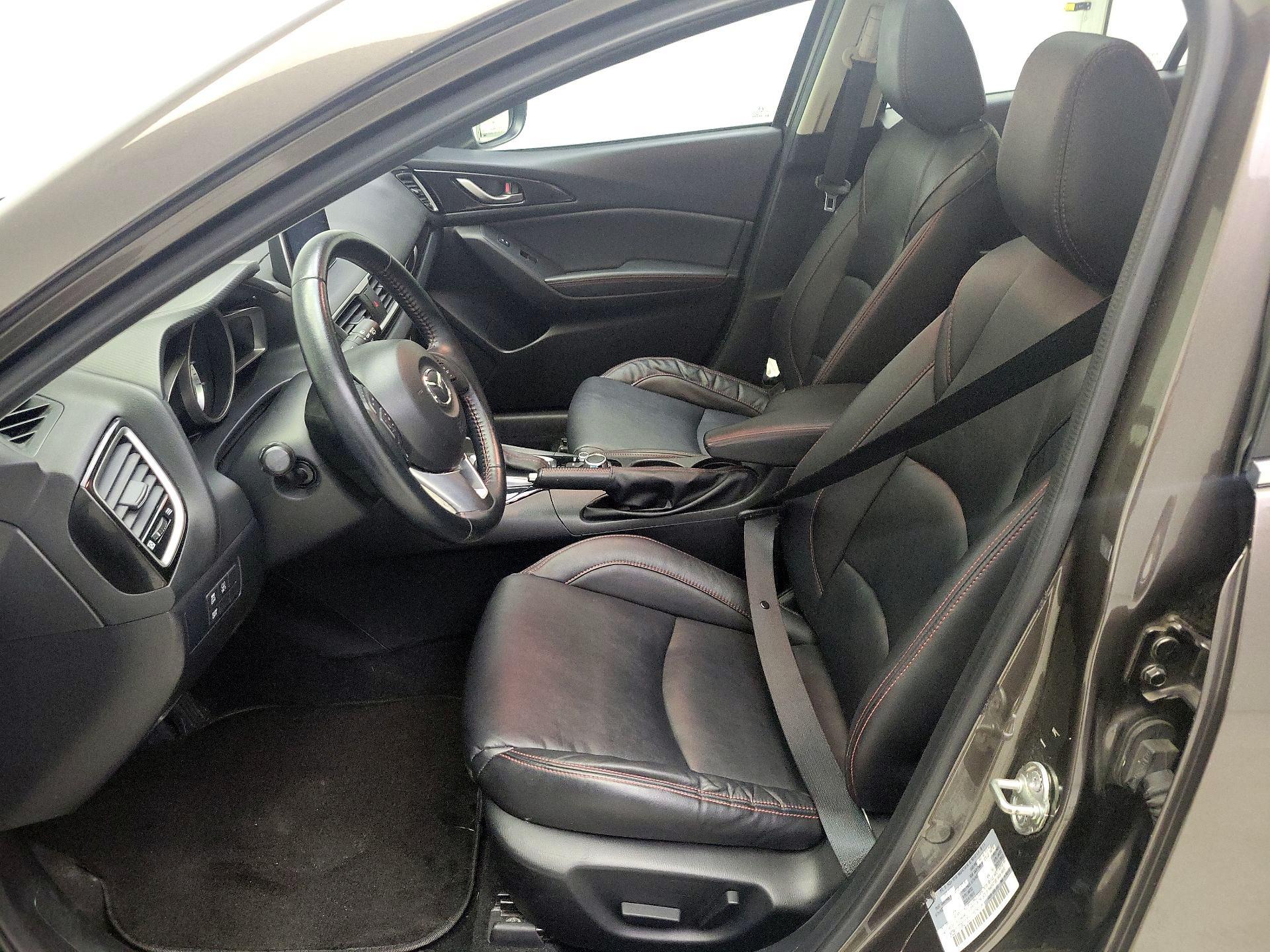 Thumbnail: 2016 Mazda Mazda3 - 11