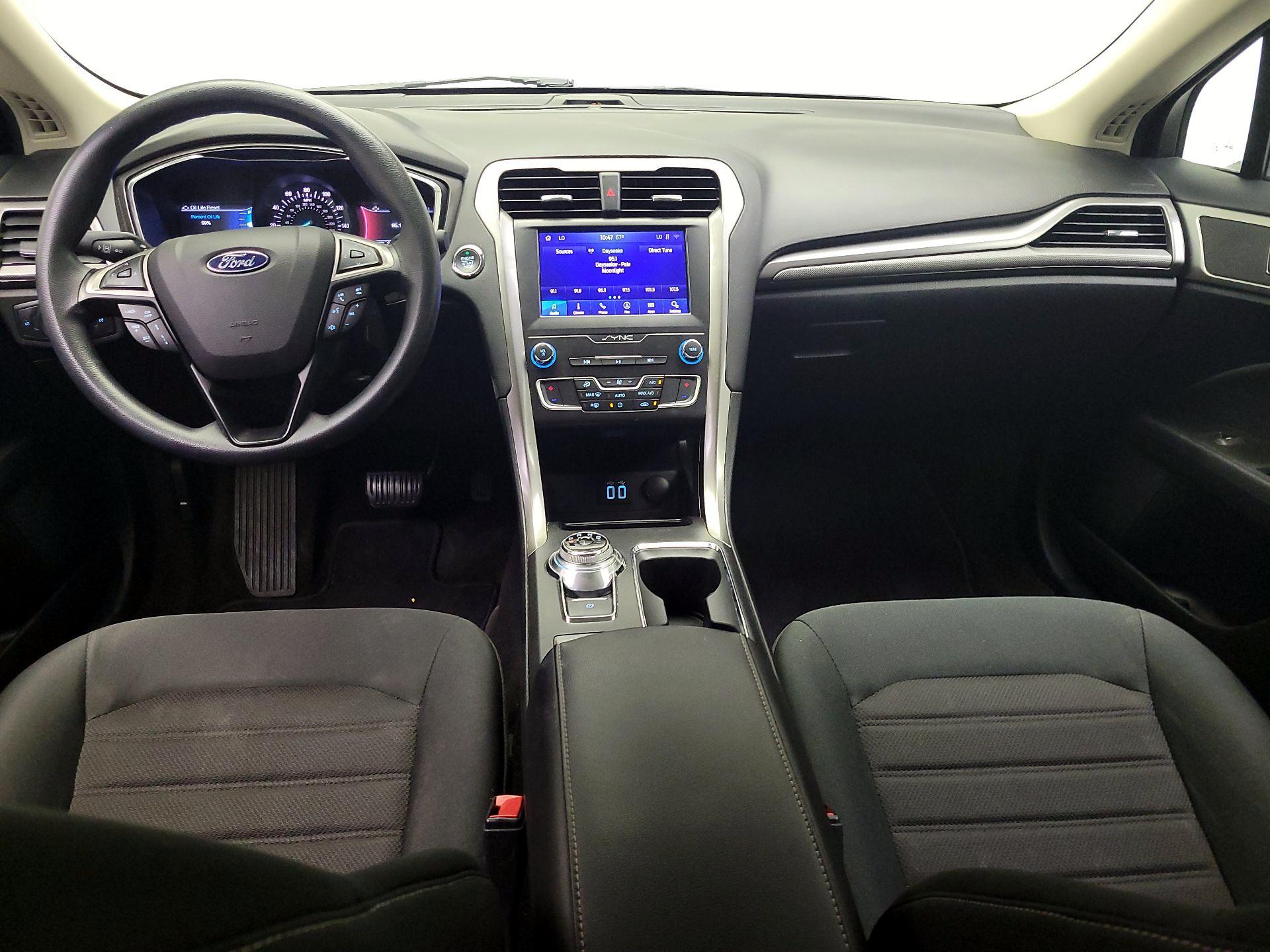Thumbnail: 2020 Ford Fusion - 9
