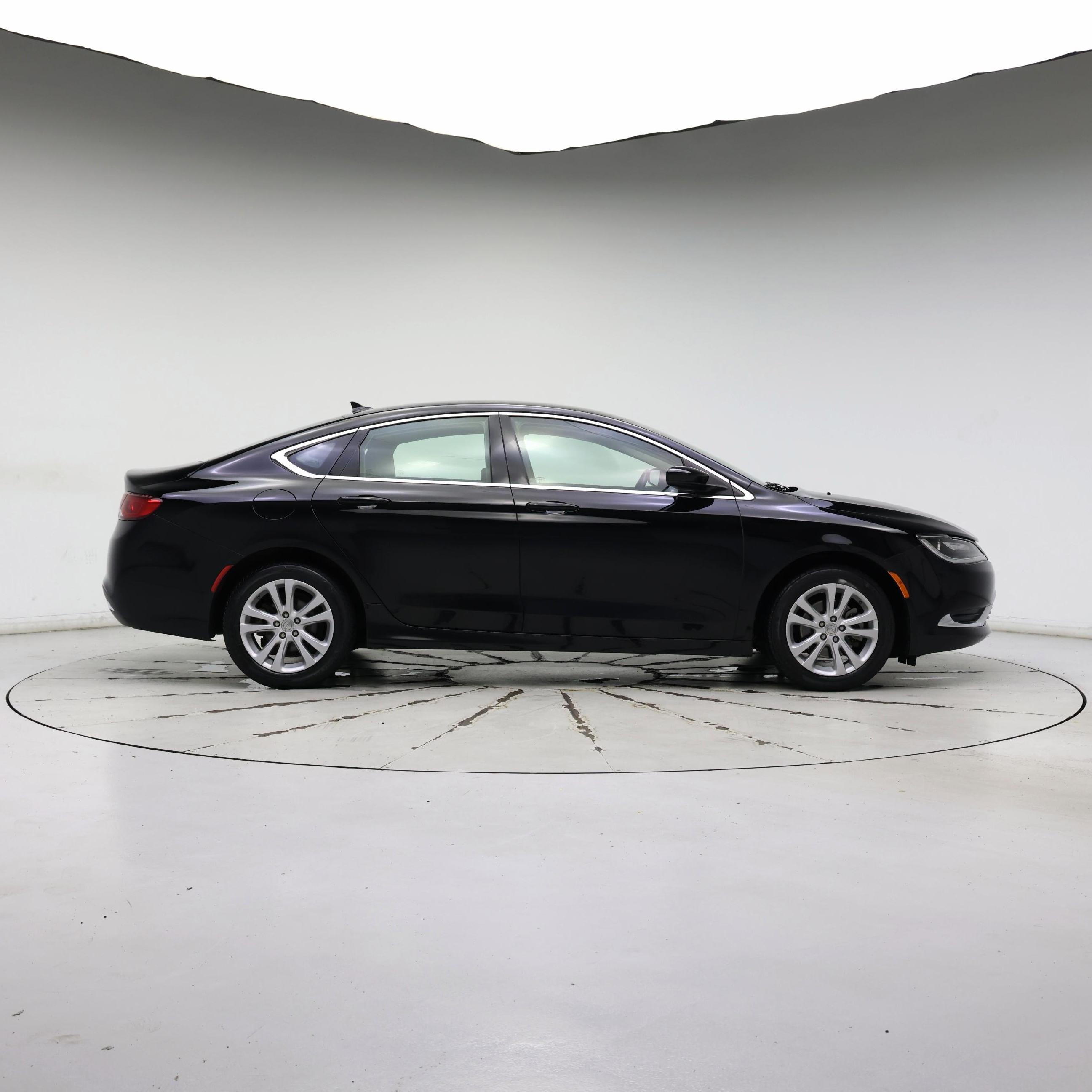 Thumbnail: 2016 Chrysler 200 - 7