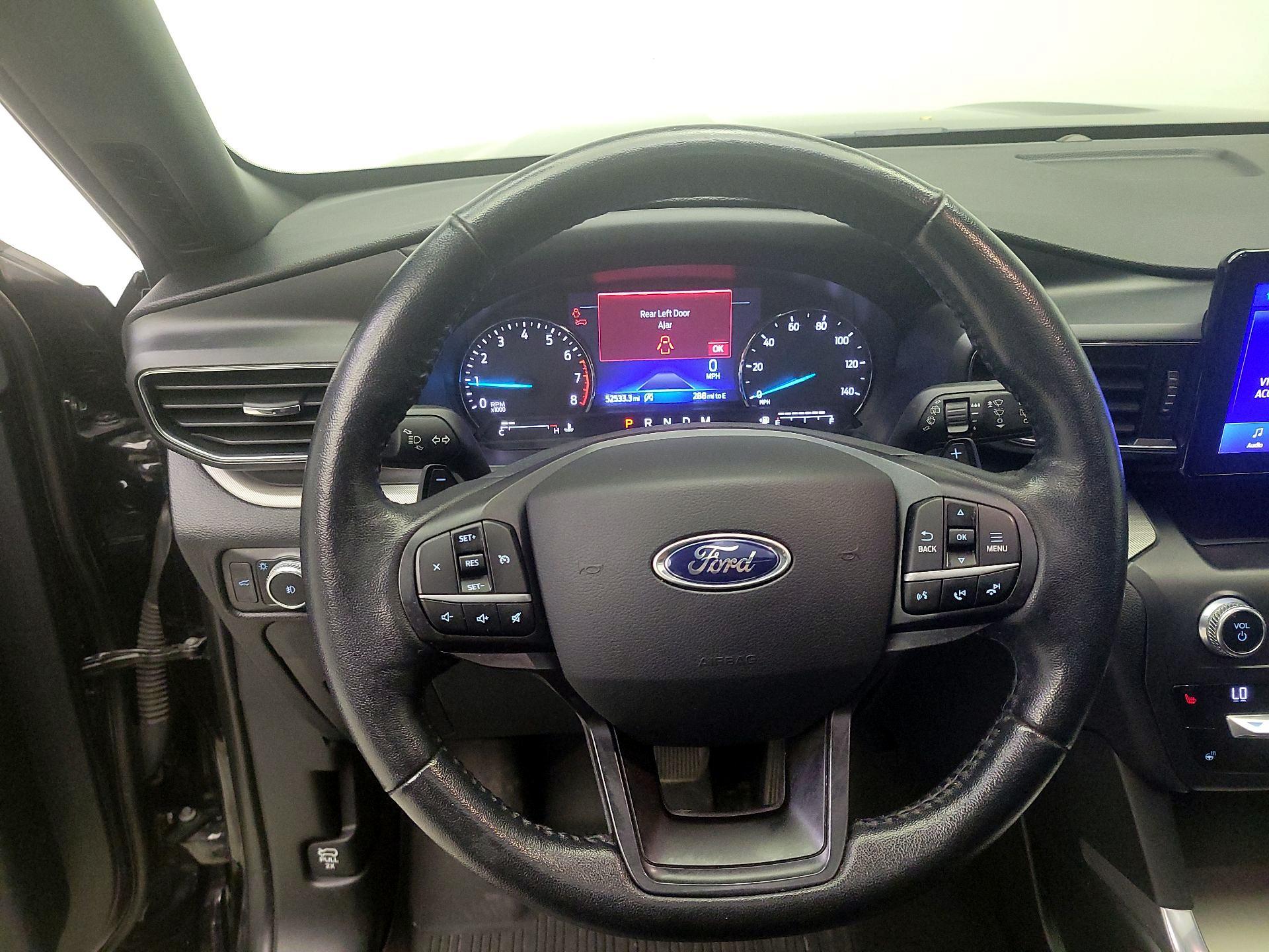 Thumbnail: 2020 Ford Explorer - 10