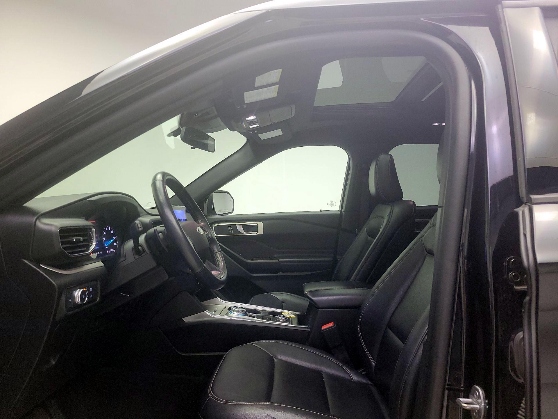 Thumbnail: 2020 Ford Explorer - 19