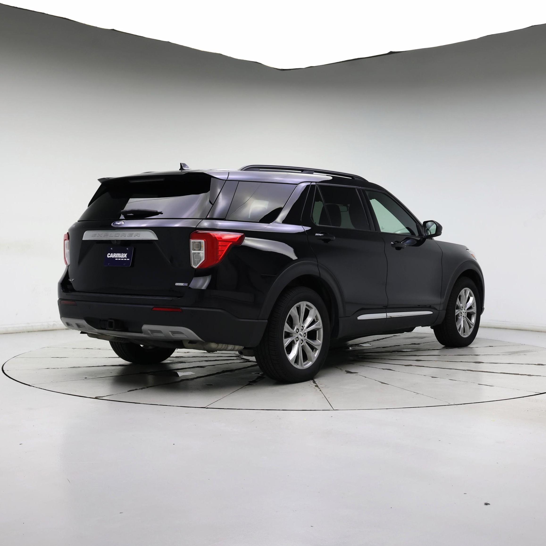 Thumbnail: 2020 Ford Explorer - 8