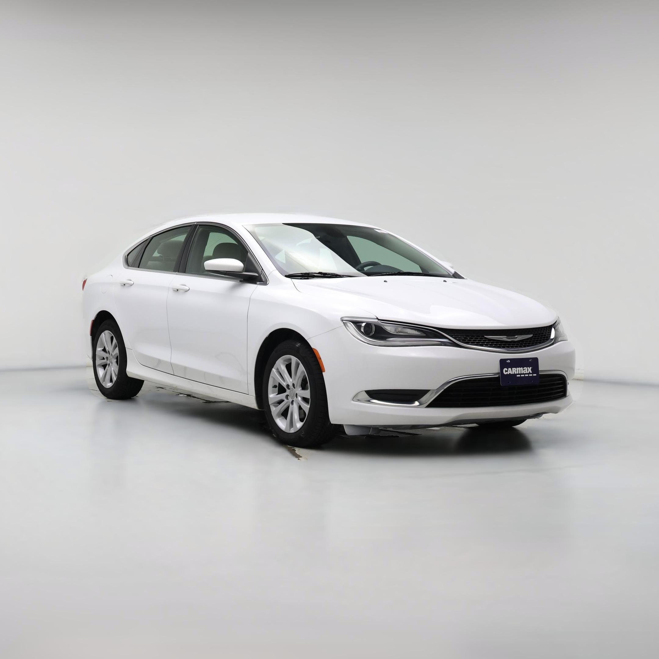 Thumbnail: 2015 Chrysler 200 - 1