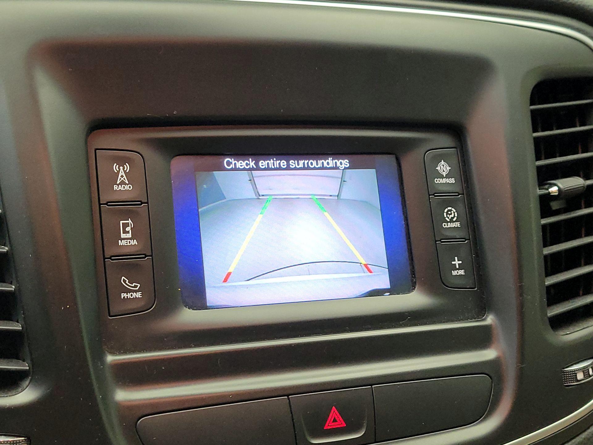 Thumbnail: 2015 Chrysler 200 - 14