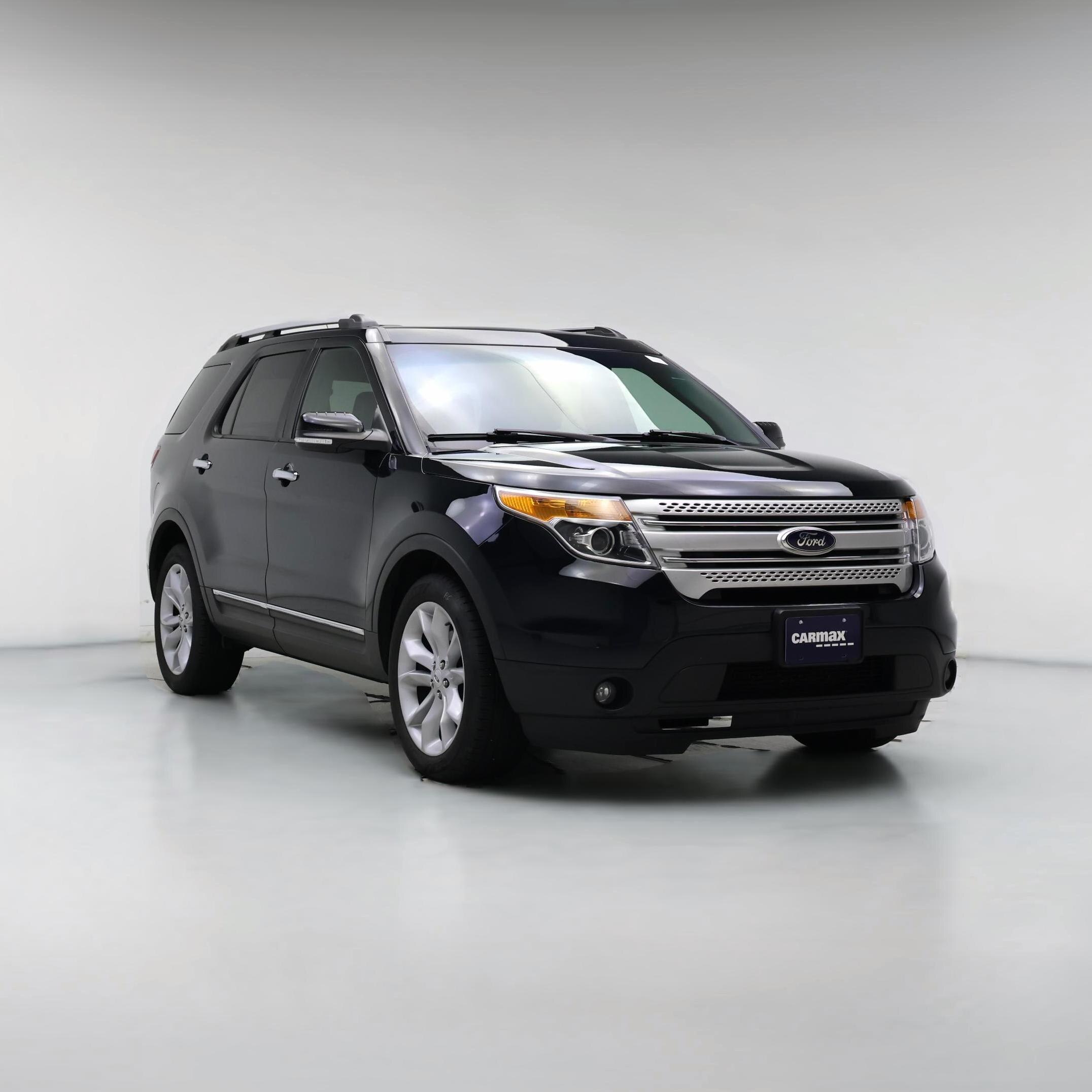 Thumbnail: 2015 Ford Explorer - 1