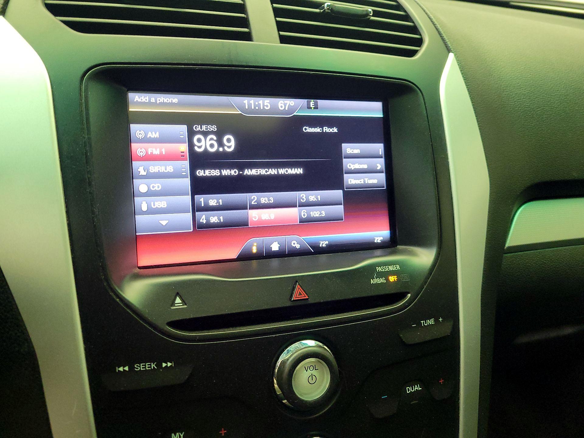 Thumbnail: 2015 Ford Explorer - 16