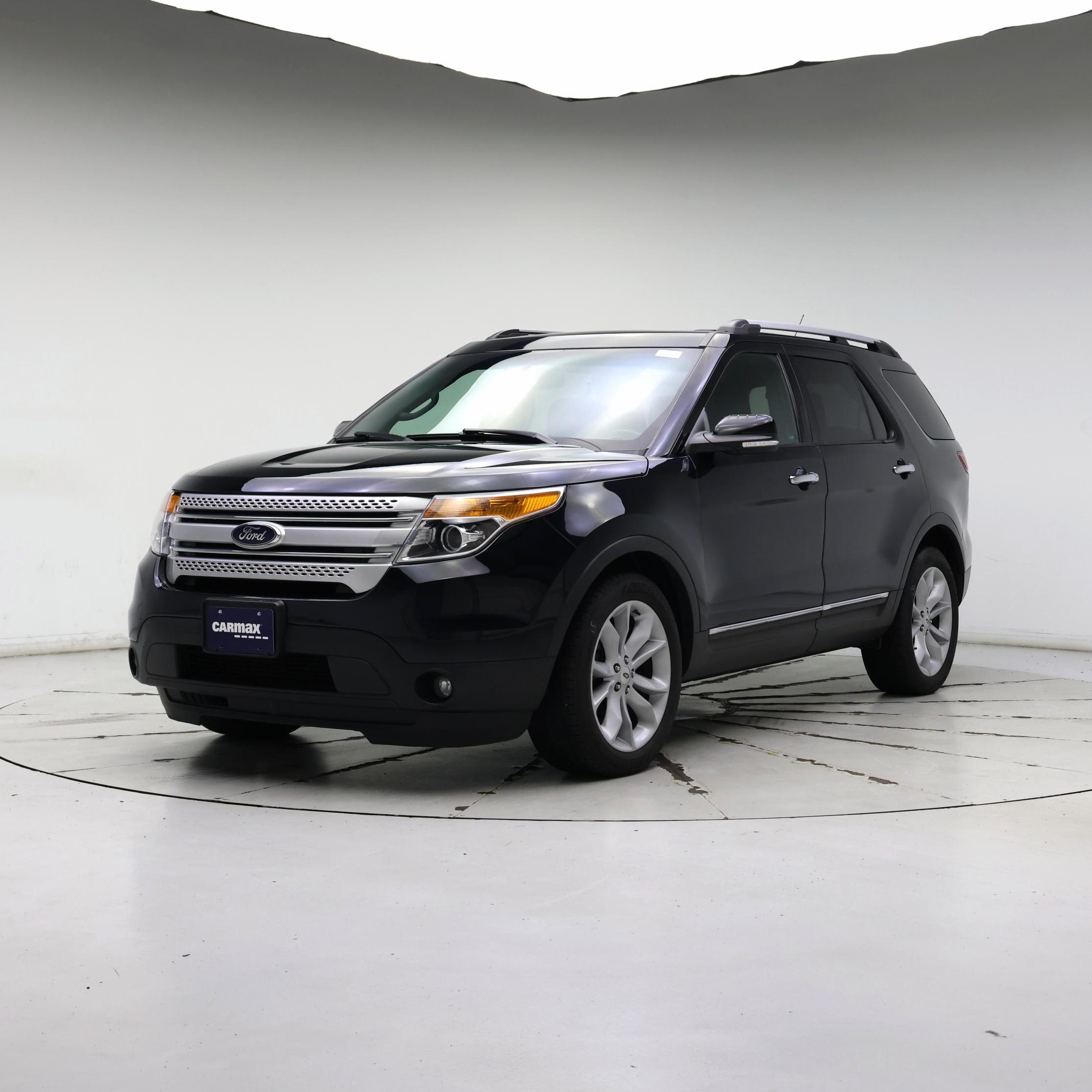 Thumbnail: 2015 Ford Explorer - 4