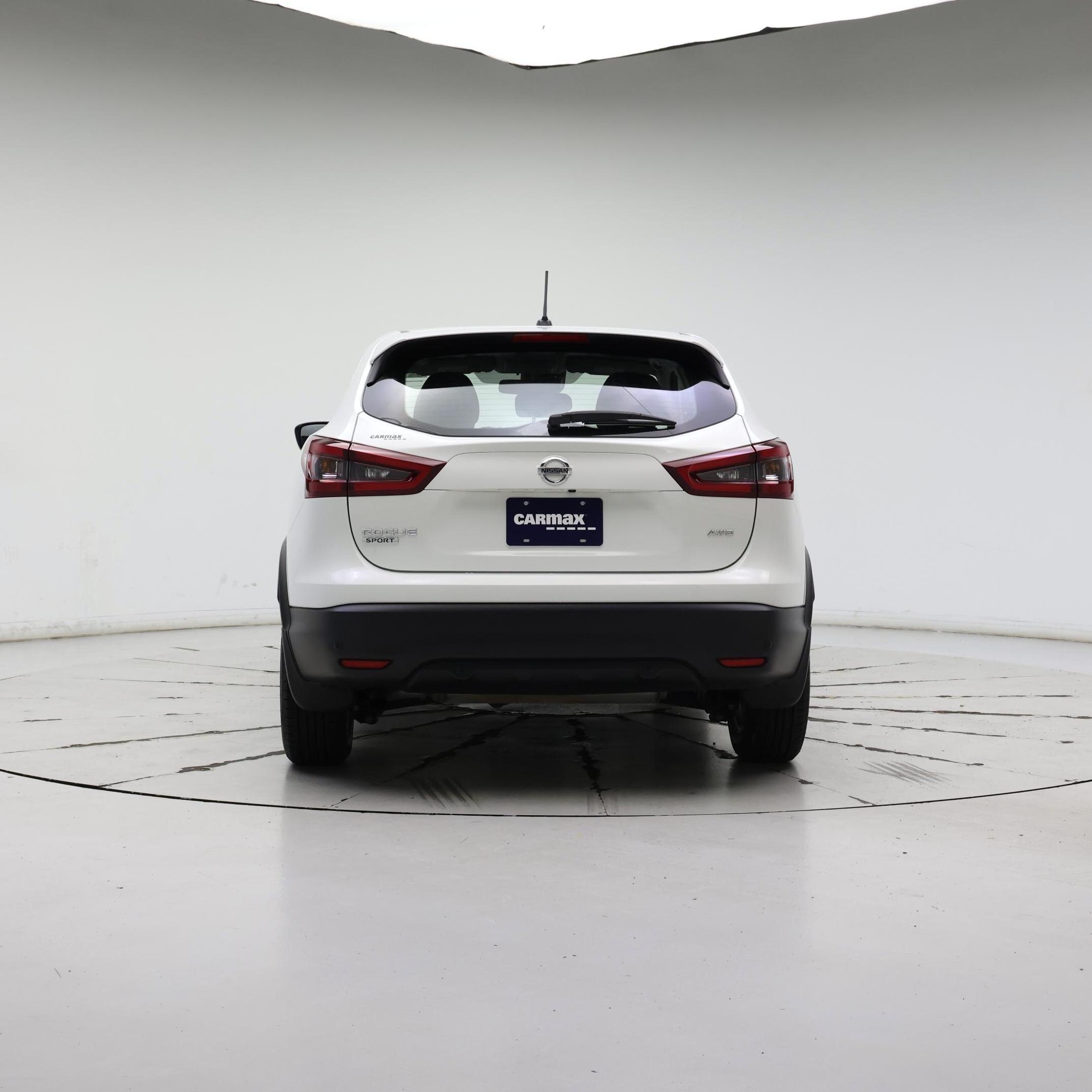 Thumbnail: 2022 Nissan Rogue Sport - 6
