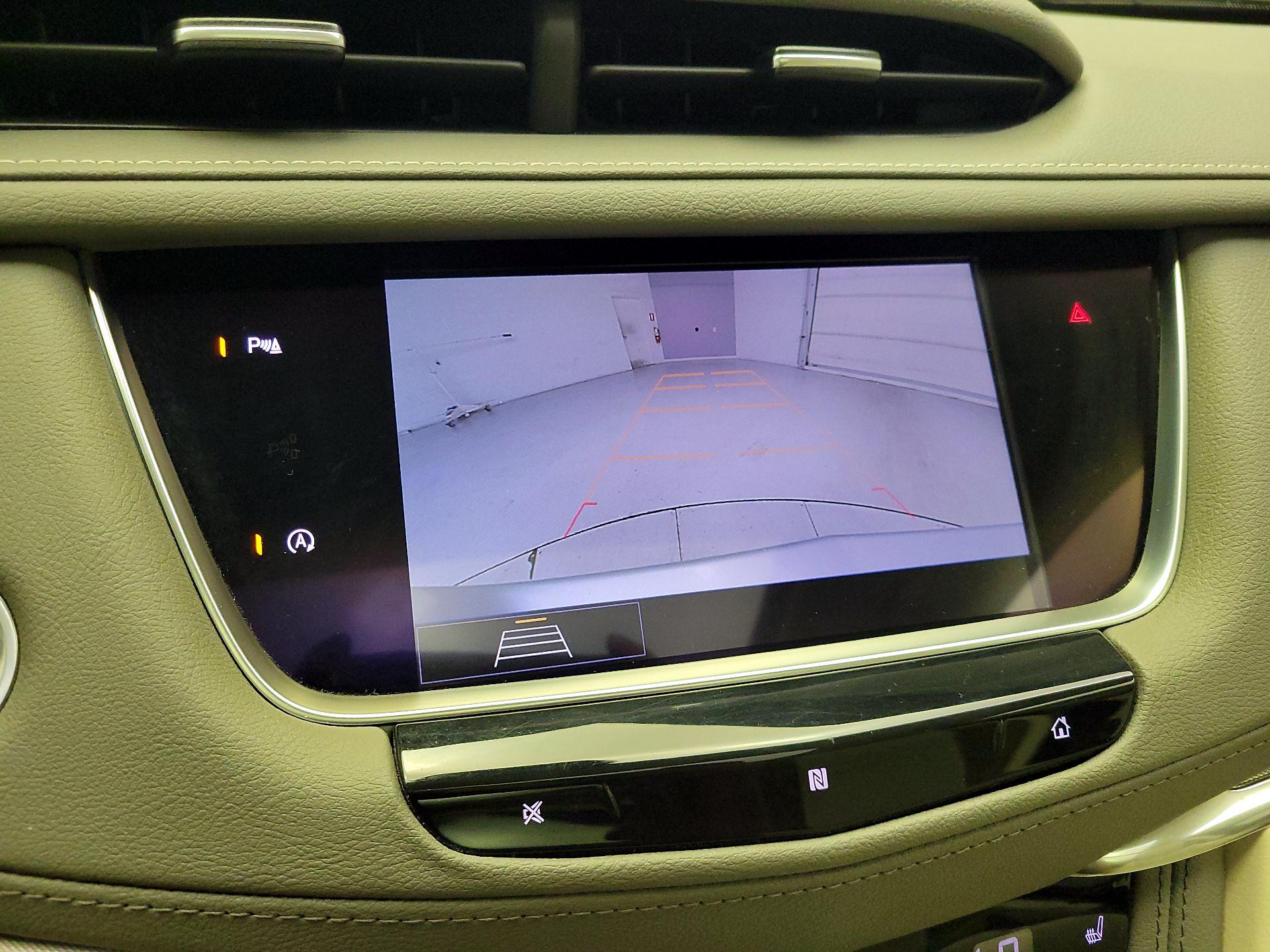 Thumbnail: 2020 Cadillac XT5 - 15