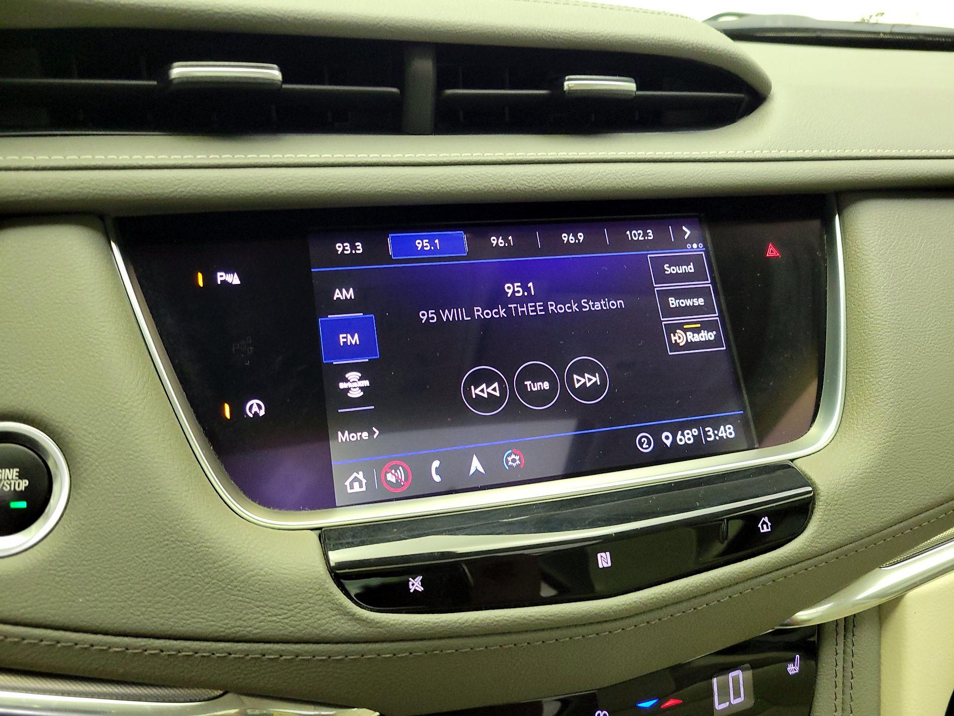 Thumbnail: 2020 Cadillac XT5 - 16