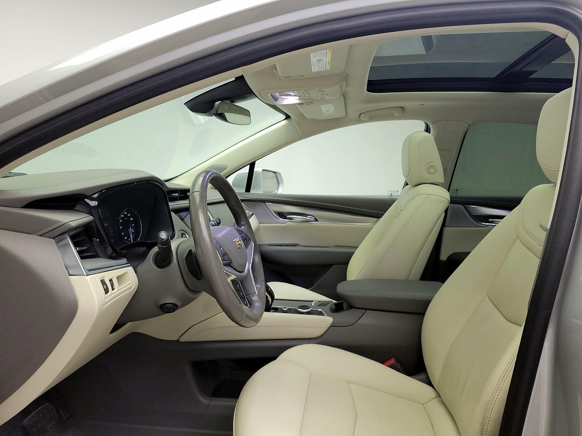 Thumbnail: 2020 Cadillac XT5 - 20