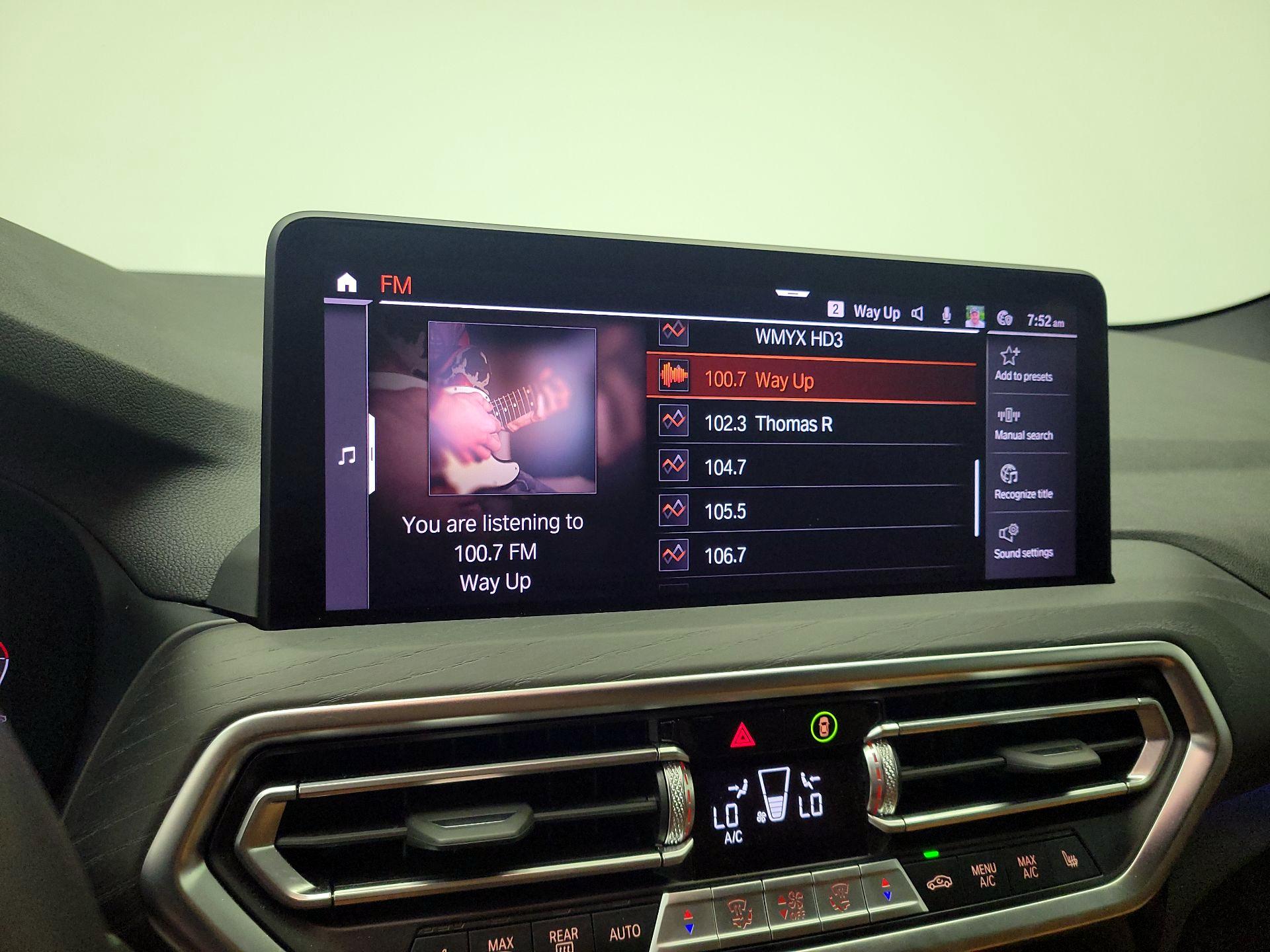 Thumbnail: 2022 BMW X4 - 16