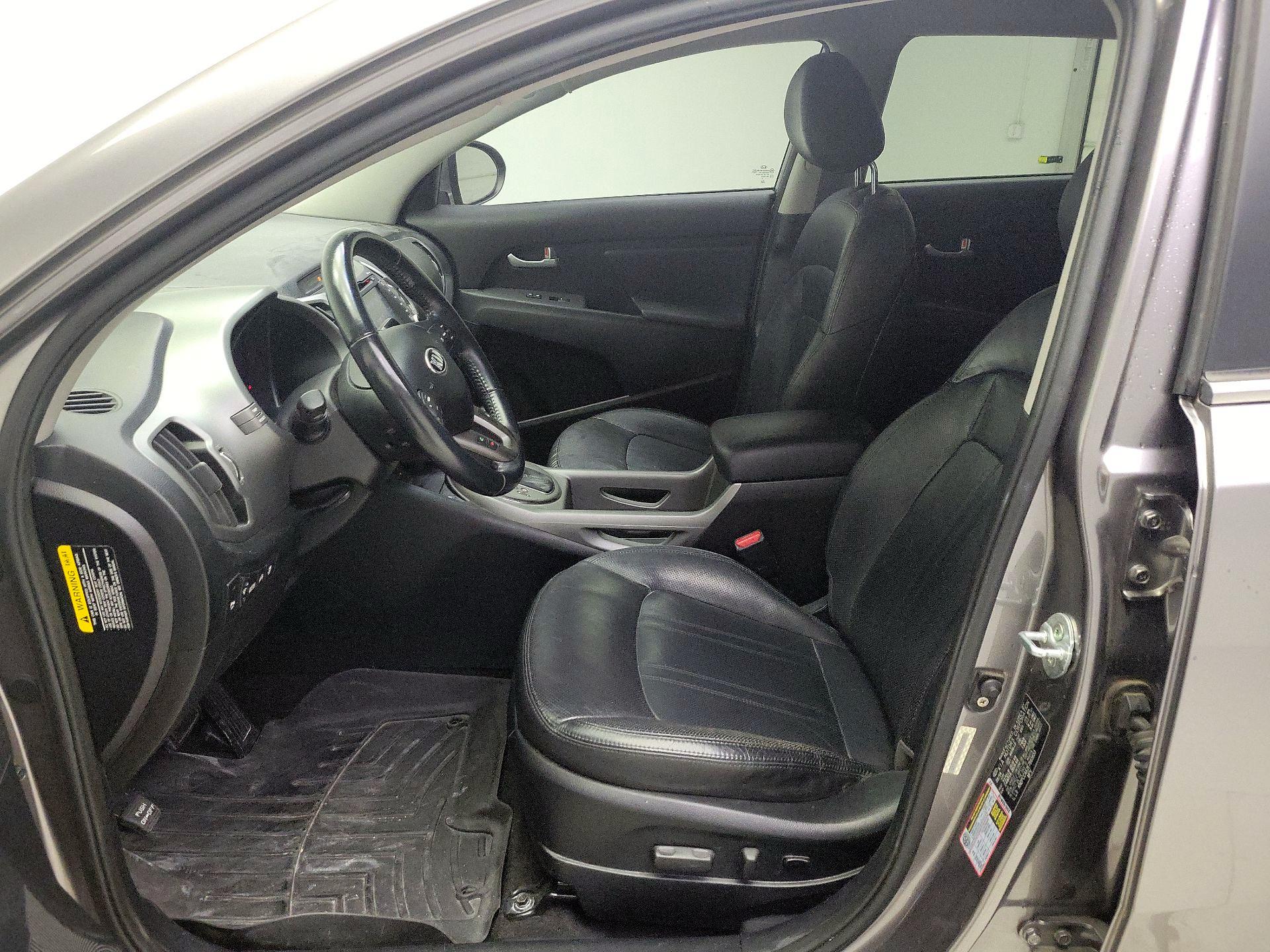 Thumbnail: 2014 Kia Sportage - 11