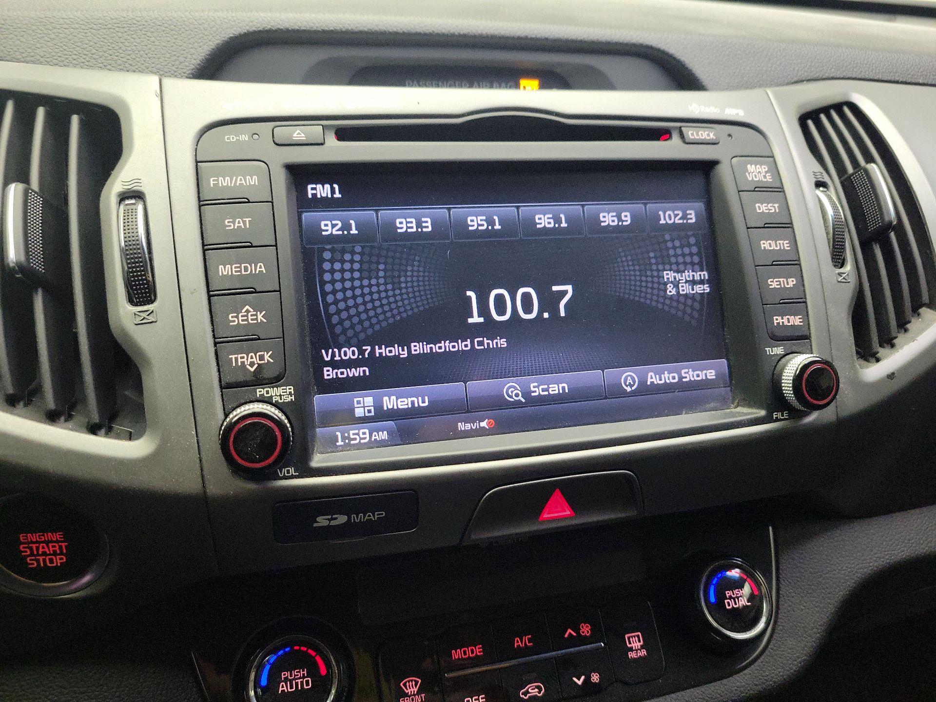 Thumbnail: 2014 Kia Sportage - 16