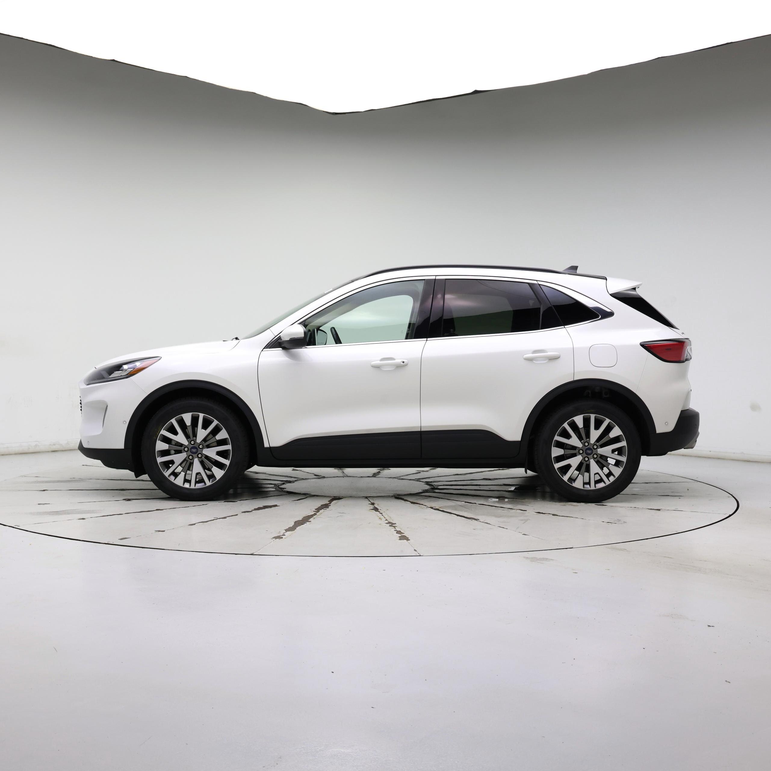 Thumbnail: 2020 Ford Escape - 3