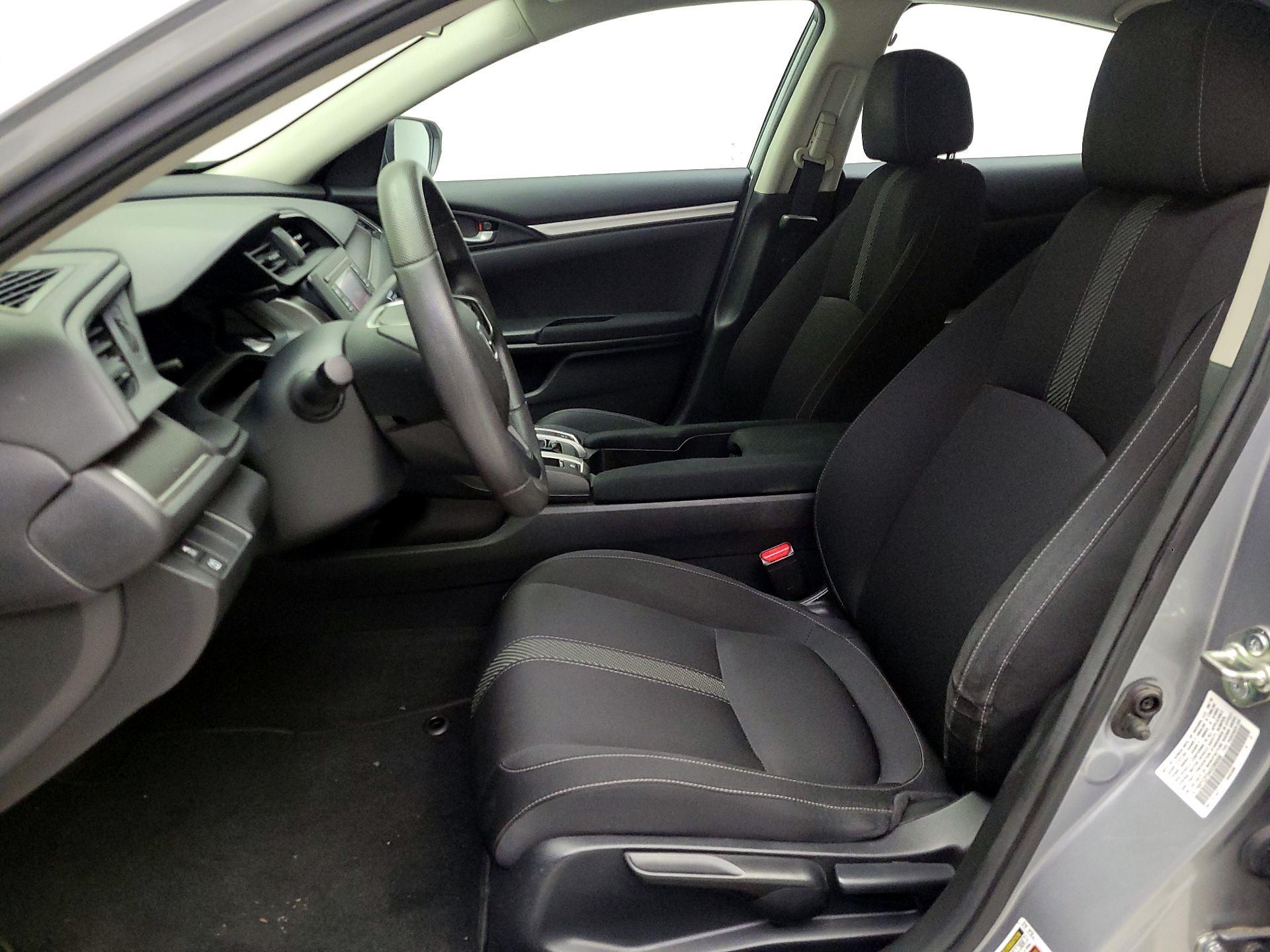 Thumbnail: 2016 Honda Civic - 11