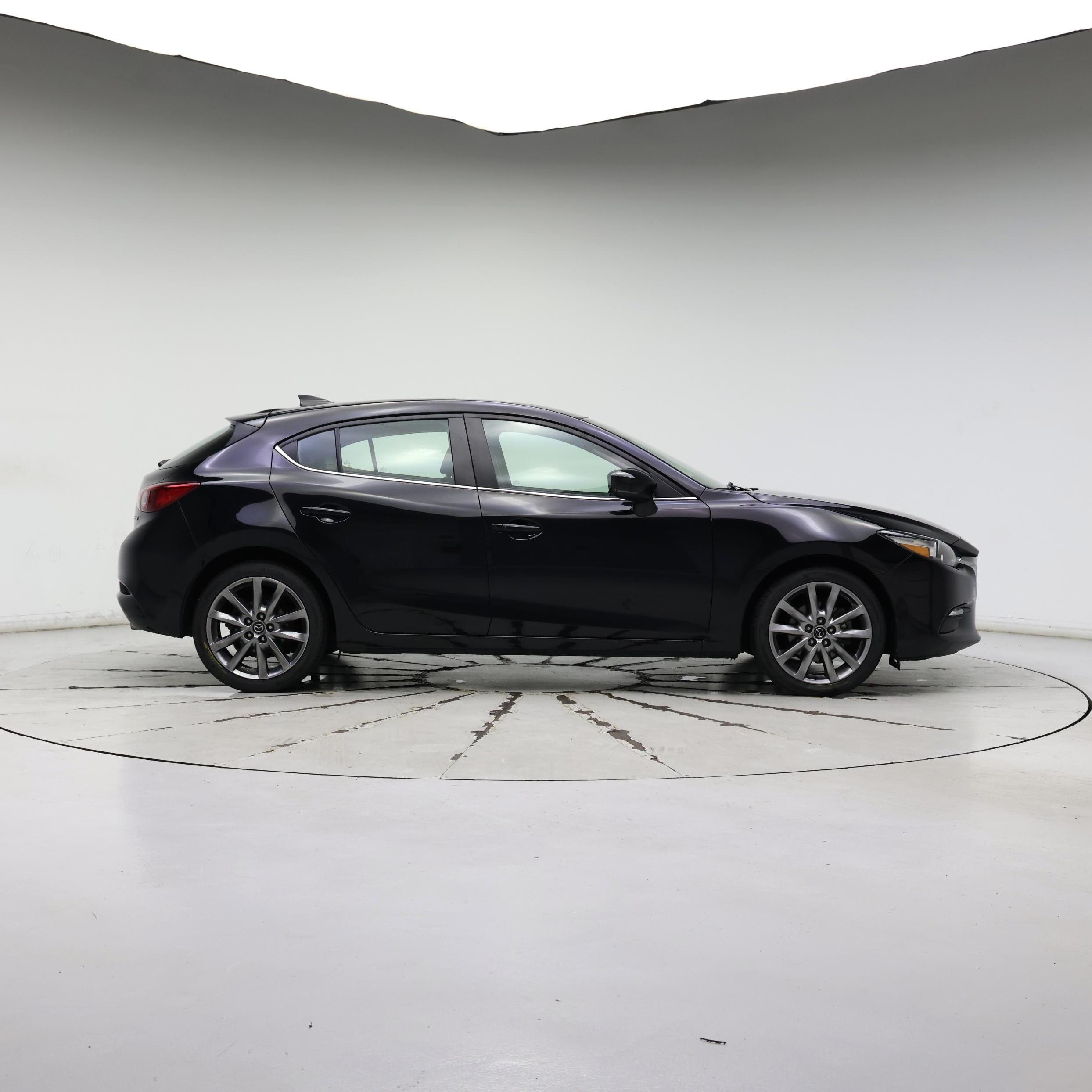 Thumbnail: 2018 Mazda Mazda3 - 7