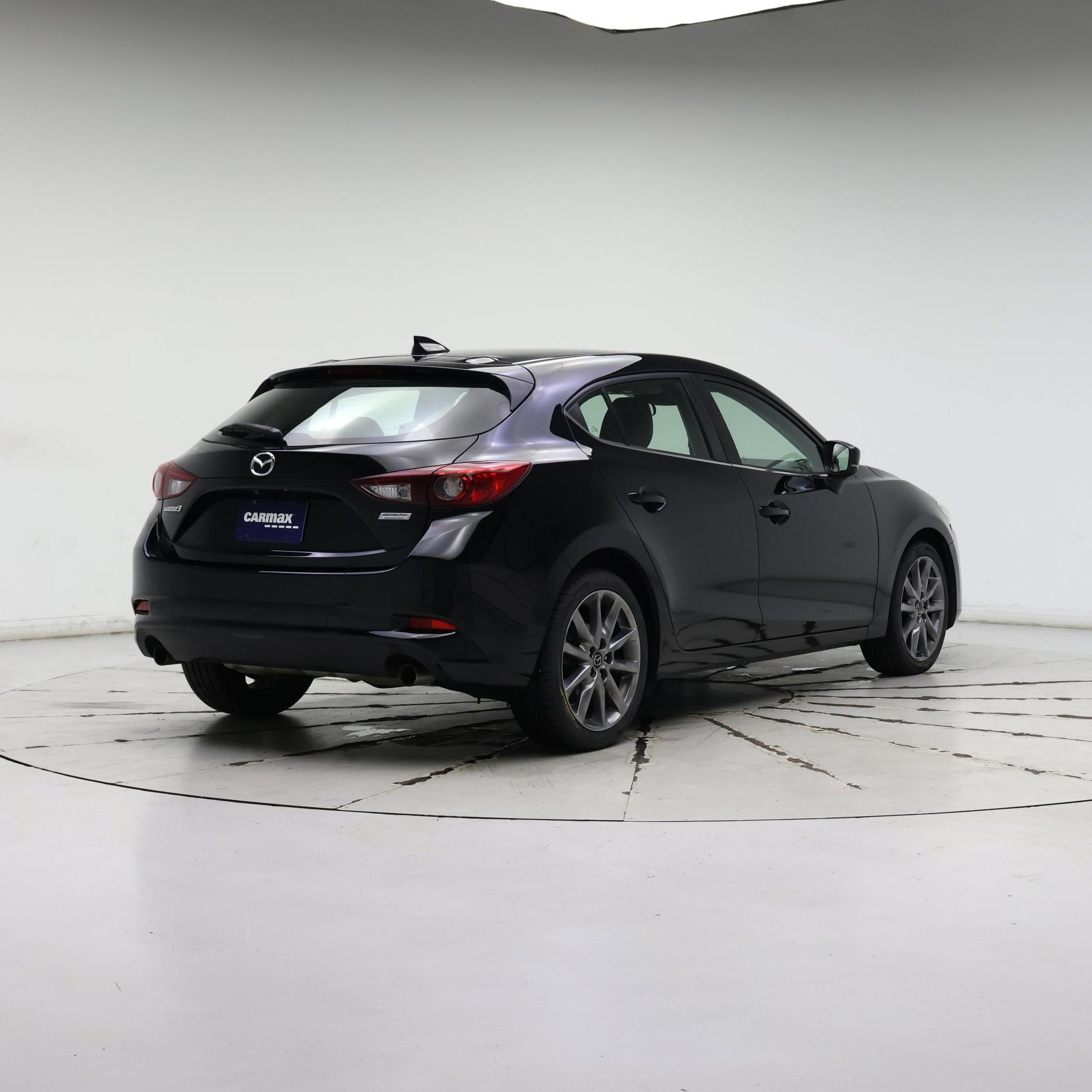 Thumbnail: 2018 Mazda Mazda3 - 8