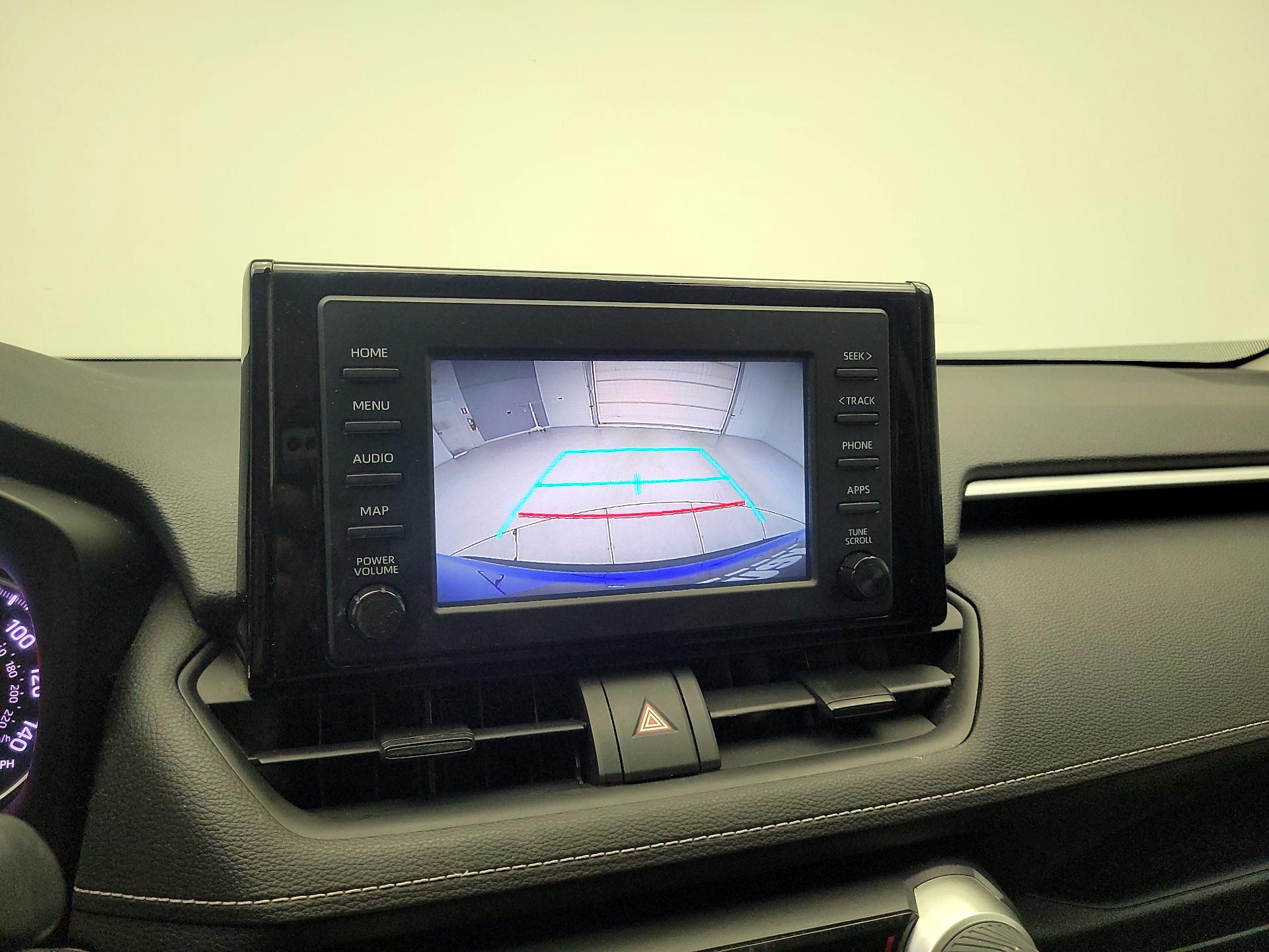 Thumbnail: 2019 Toyota RAV4 - 14