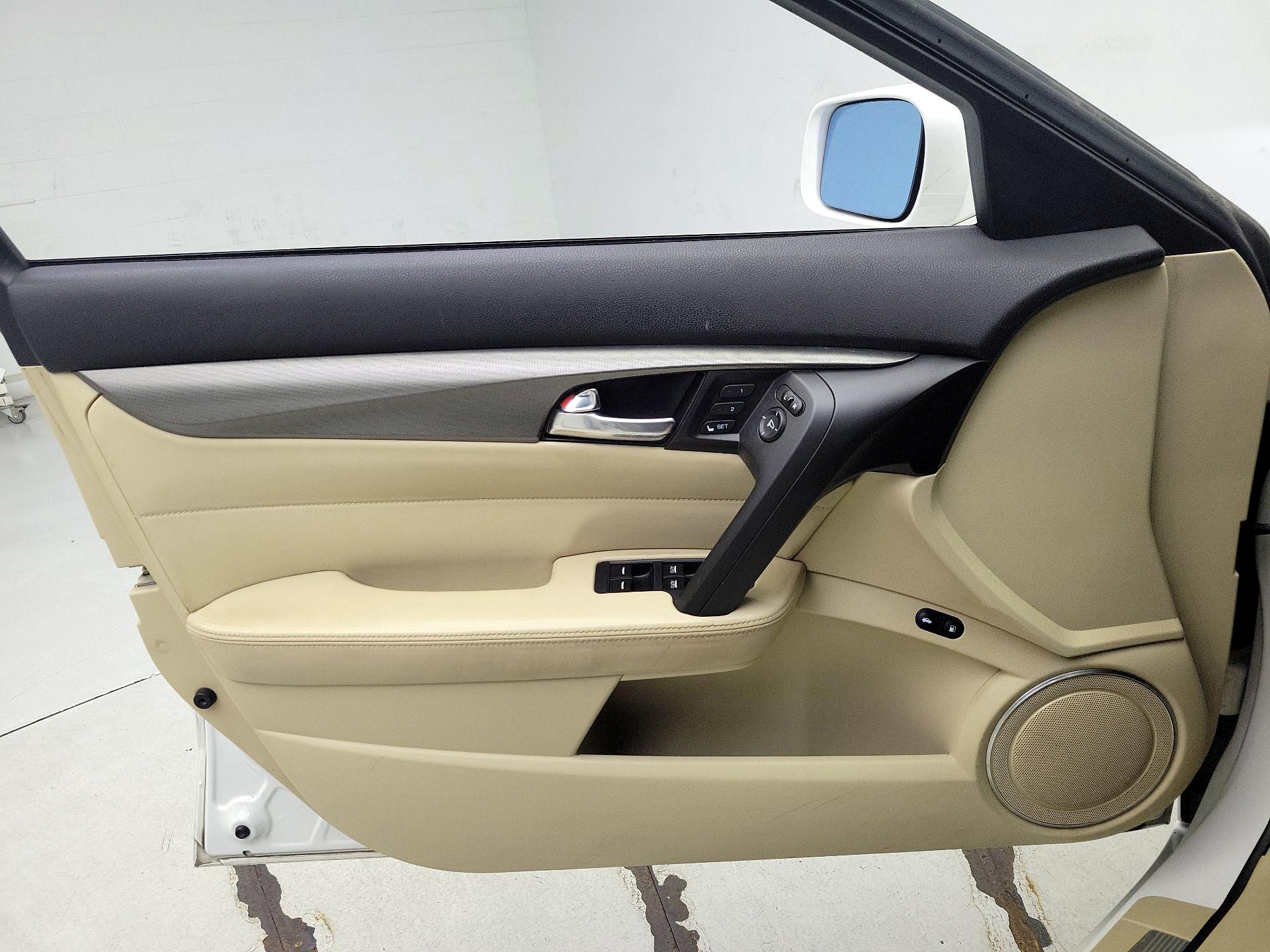 Thumbnail: 2014 Acura TL - 12