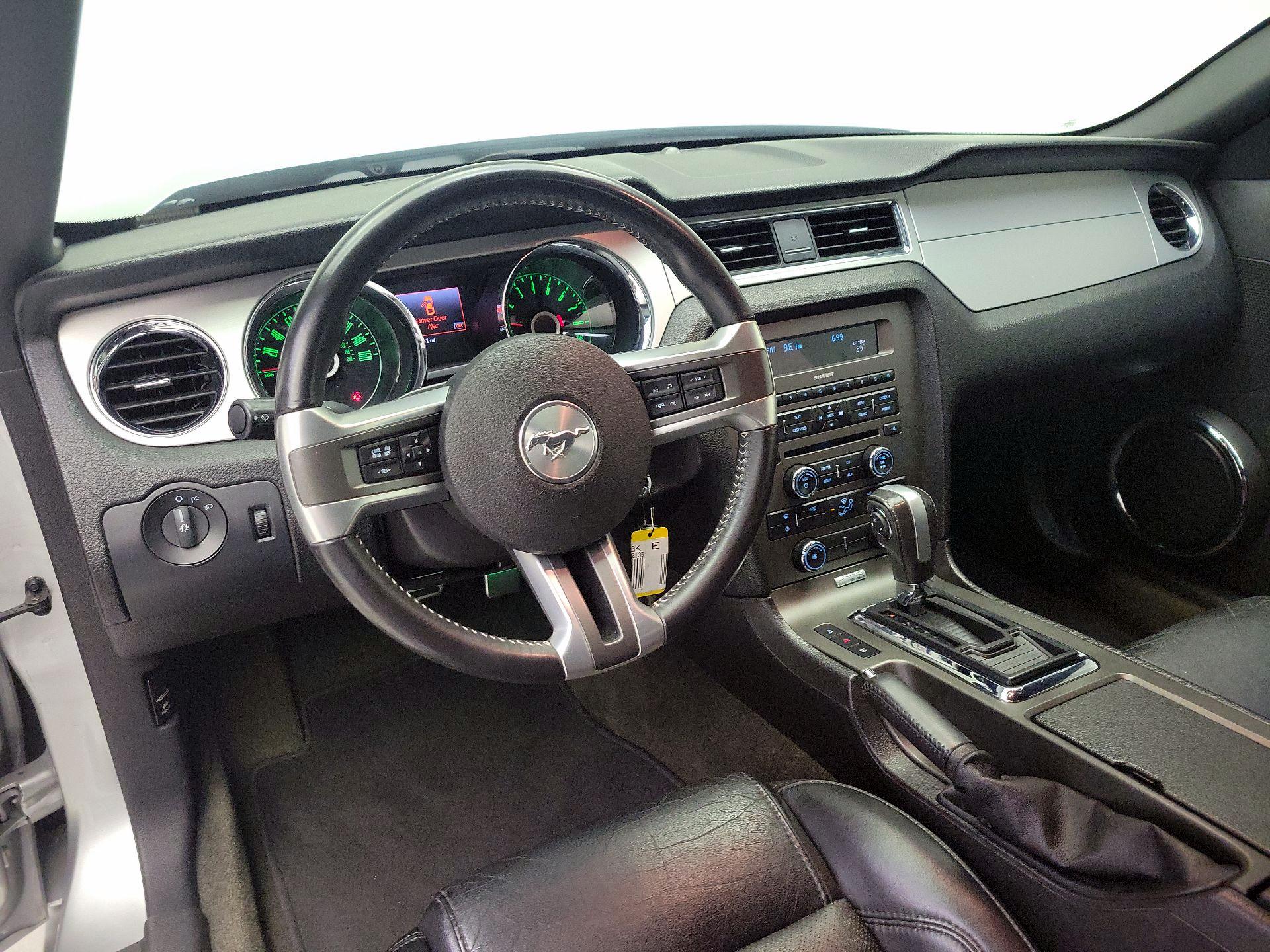 Thumbnail: 2014 Ford Mustang - 9