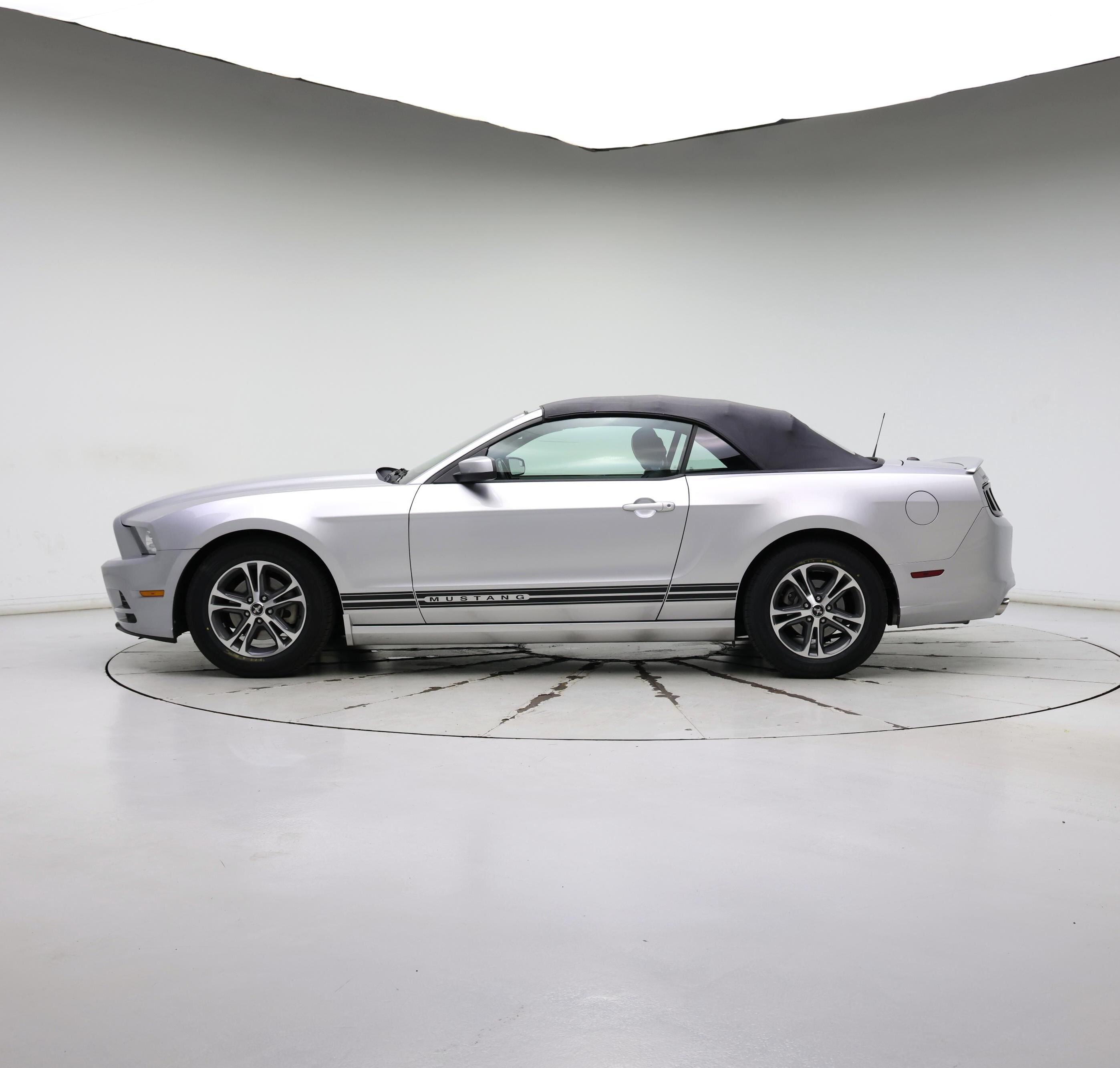 Thumbnail: 2014 Ford Mustang - 3