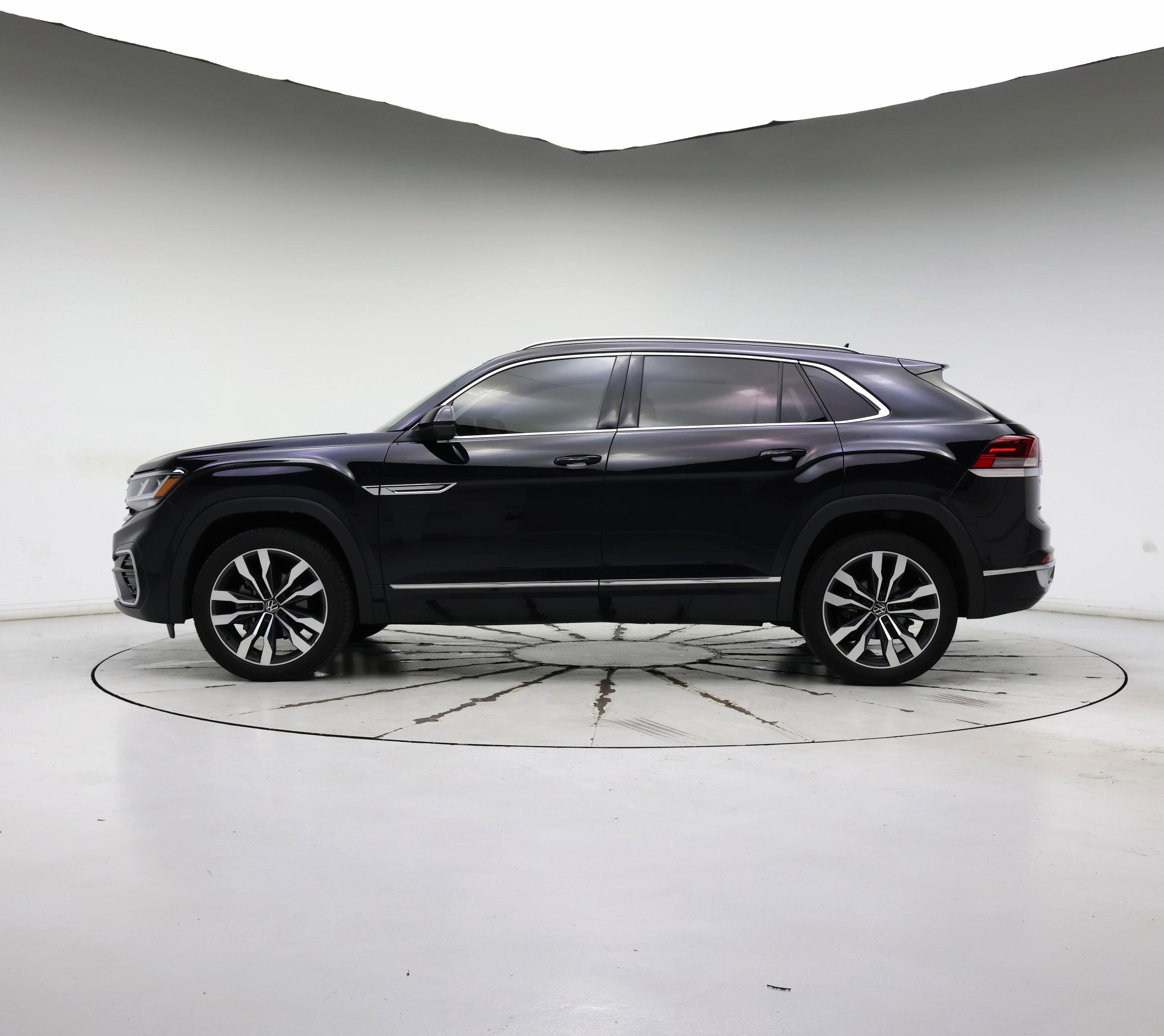 Thumbnail: 2022 Volkswagen Atlas - 3