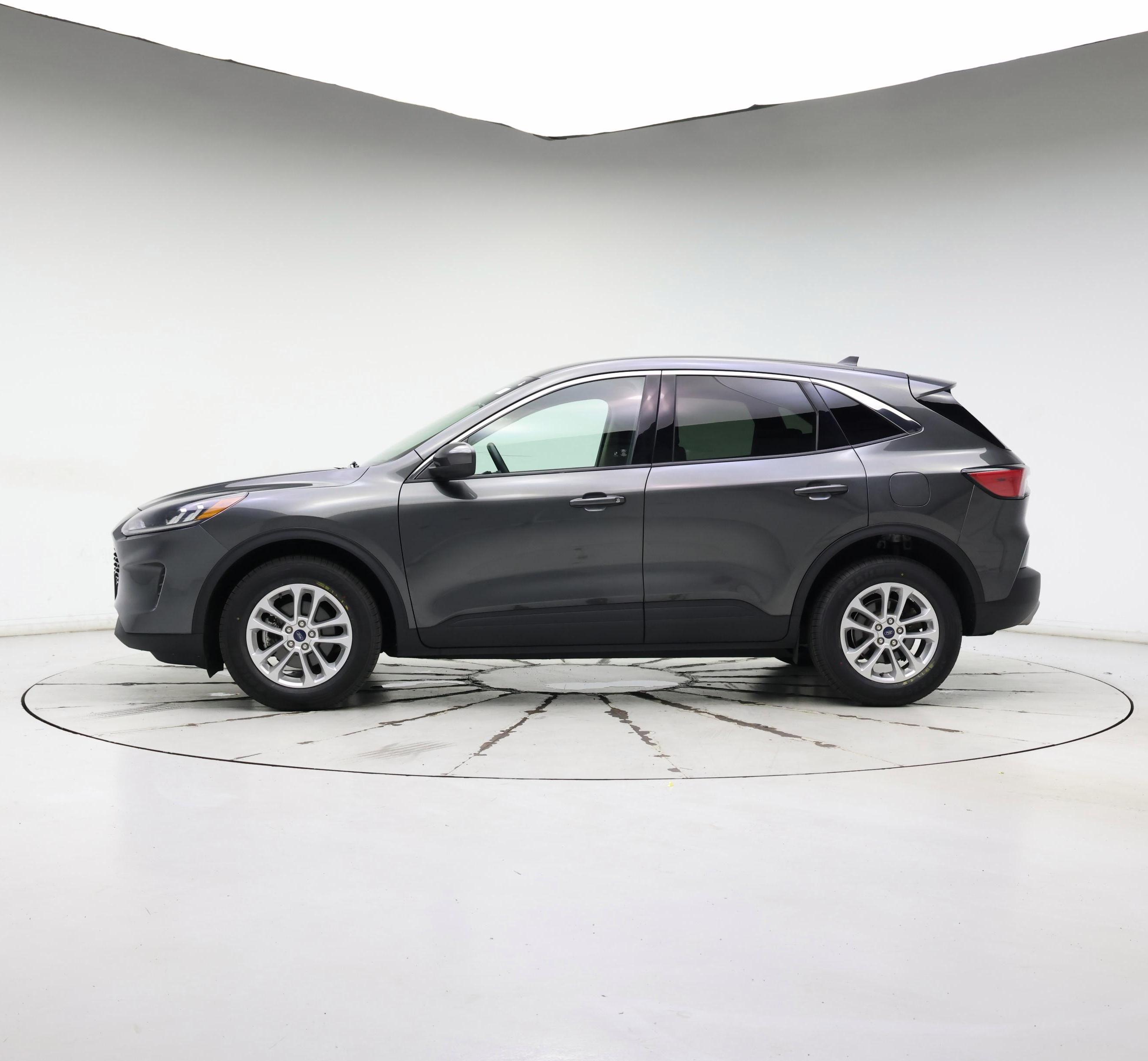 Thumbnail: 2020 Ford Escape - 3