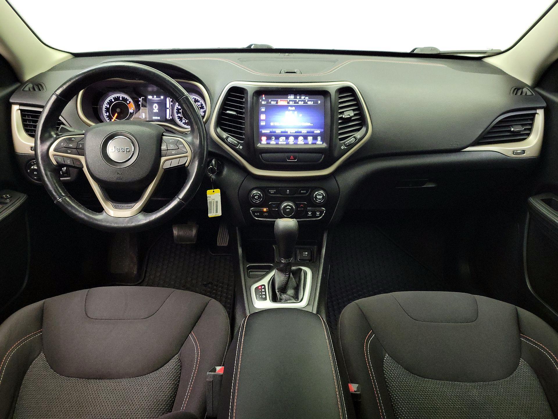 Thumbnail: 2017 Jeep Cherokee - 9