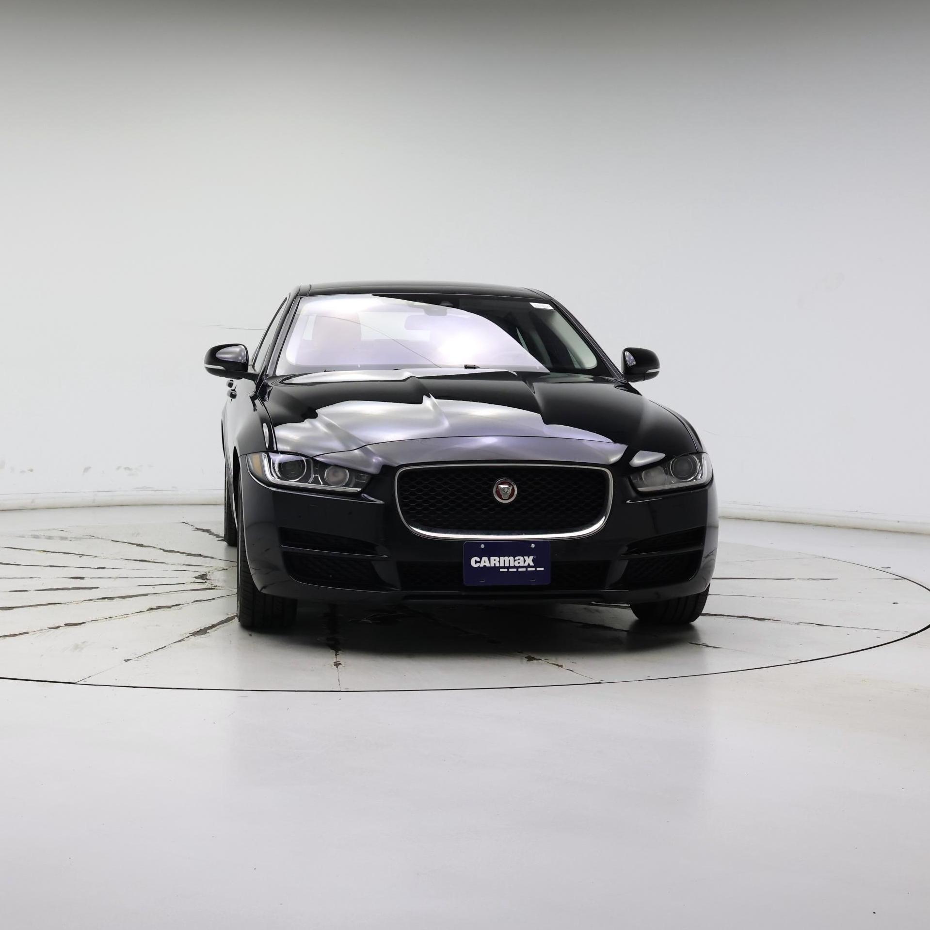 Thumbnail: 2018 Jaguar XE - 5