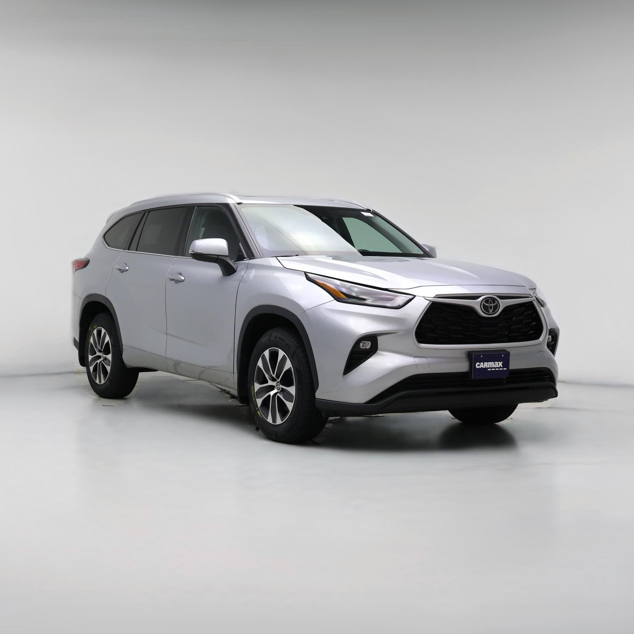 Thumbnail: 2022 Toyota Highlander - 1