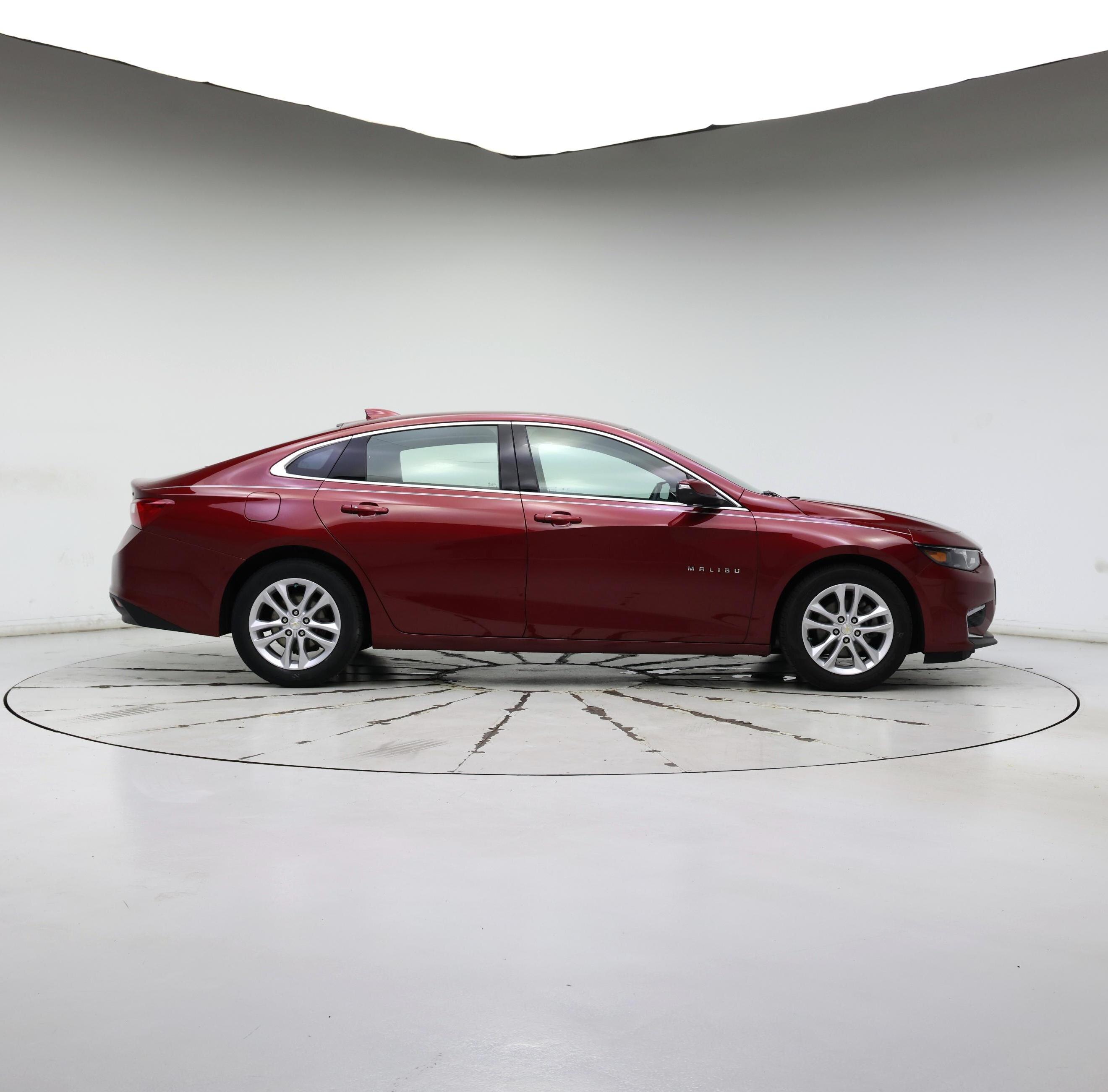 Thumbnail: 2017 Chevrolet Malibu - 7